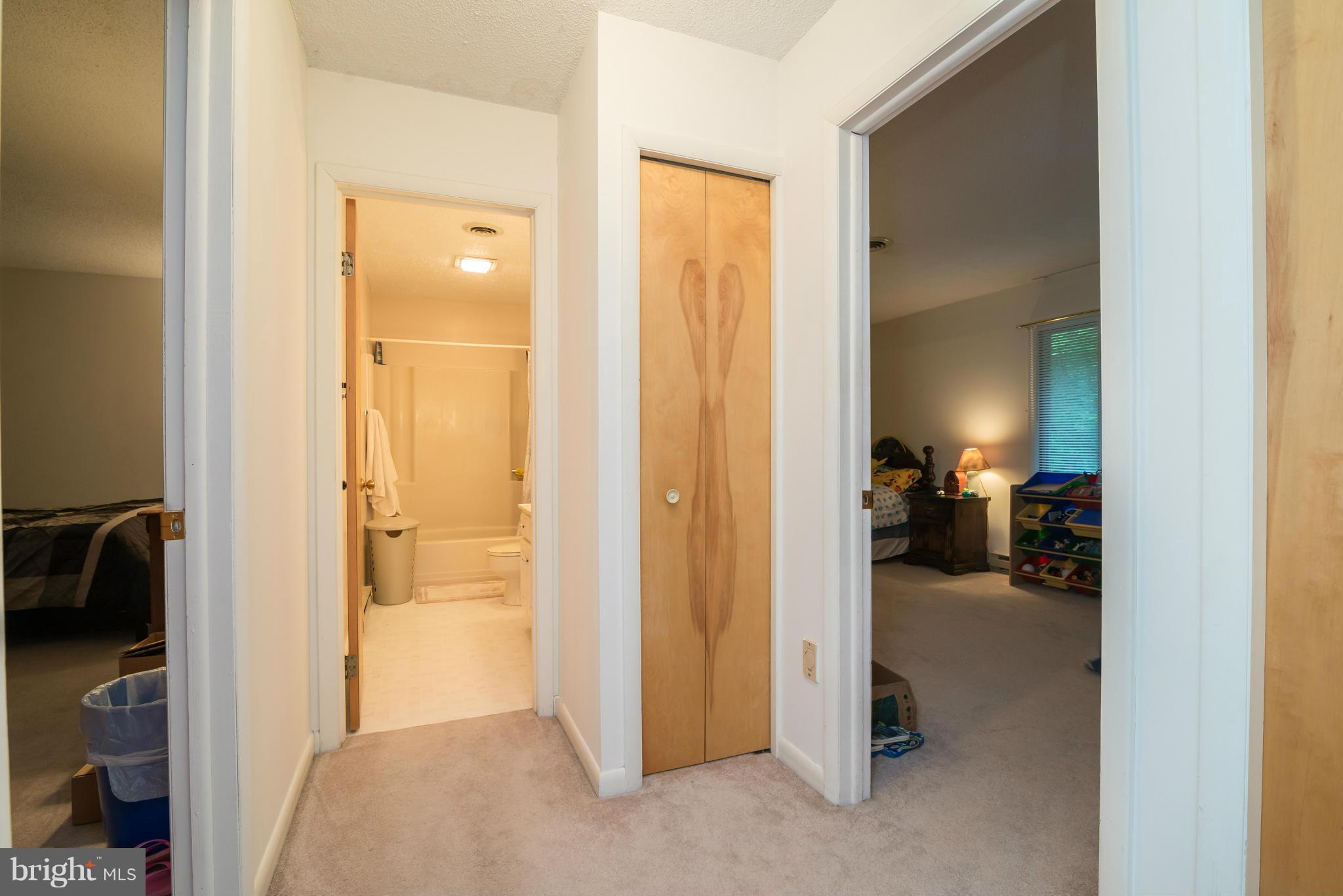 WOODBRIER MANOR - Residential