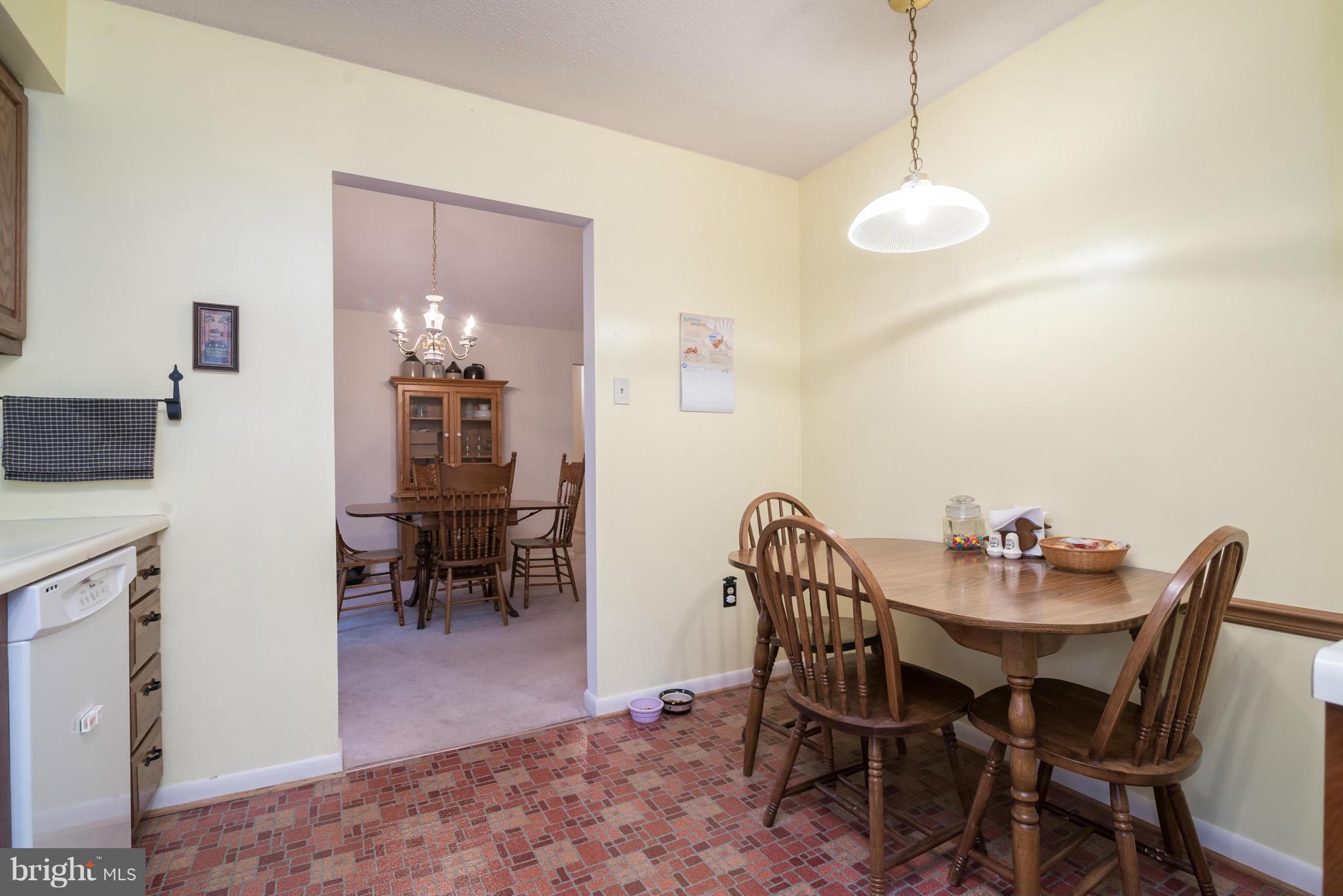 WOODBRIER MANOR - Residential