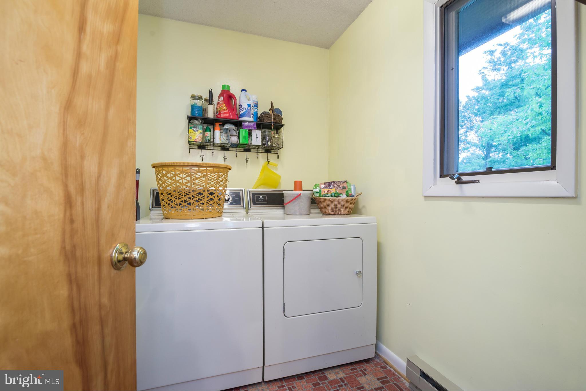 WOODBRIER MANOR - Residential