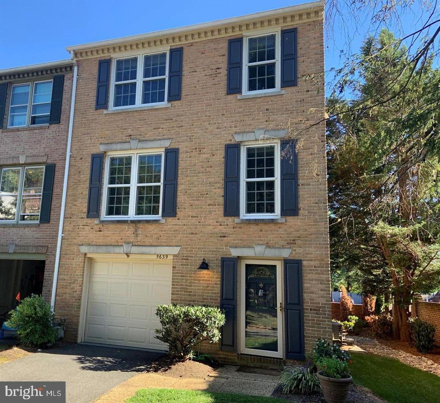 Elegant End-Unit in Prime North Arlington Location!
Step into style in this sun-drenched 3BR, 2.2BA townhome nestled in a private 17-home enclave! Bright, open layout with hardwoods throughout, updated kitchen with granite & stainless steel, and a welcoming family room with wet bar. Two fireplaces set the mood for cozy nights, while triple-pane windows keep the noise out and comfort in. Large garage + spacious deck—perfect for summer grilling.
✨ Top-rated schools: Nottingham, Williamsburg, Yorktown
🛍 Walk to Harris Teeter, Lee Harrison shops & dining
🚇 Near Metro & MetroBus, with quick access to DC, Tysons, I-66 & more!
Don’t miss this rare gem—location, luxury, and lifestyle all in one!

Managed by Promax Management, a professional property management company- No smoking-1 Pet case by case- Maximum 2 unrelated adults -Application fee of $65.95 and earnest money deposit check(s) made payable to Promax Management Inc- The Landlord prefers a credit score of 675 or higher however, all scores will be considered and minimum rent-to-income ratio of at least 33%--