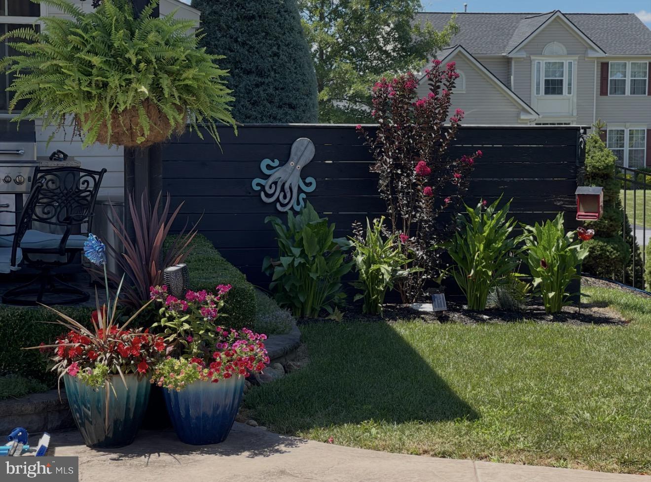 ANTIETAM COMMONS - Residential