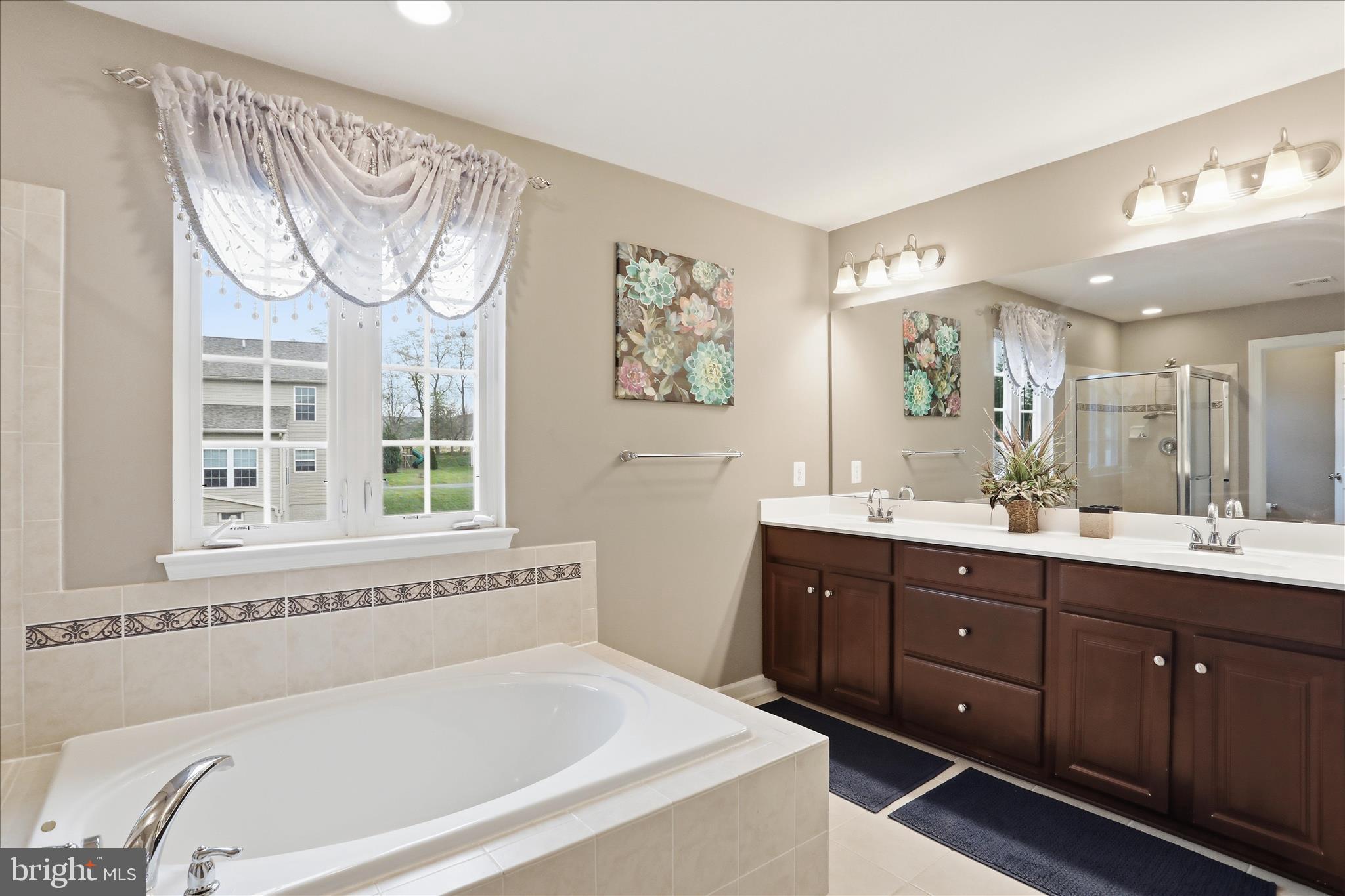 ANTIETAM COMMONS - Residential