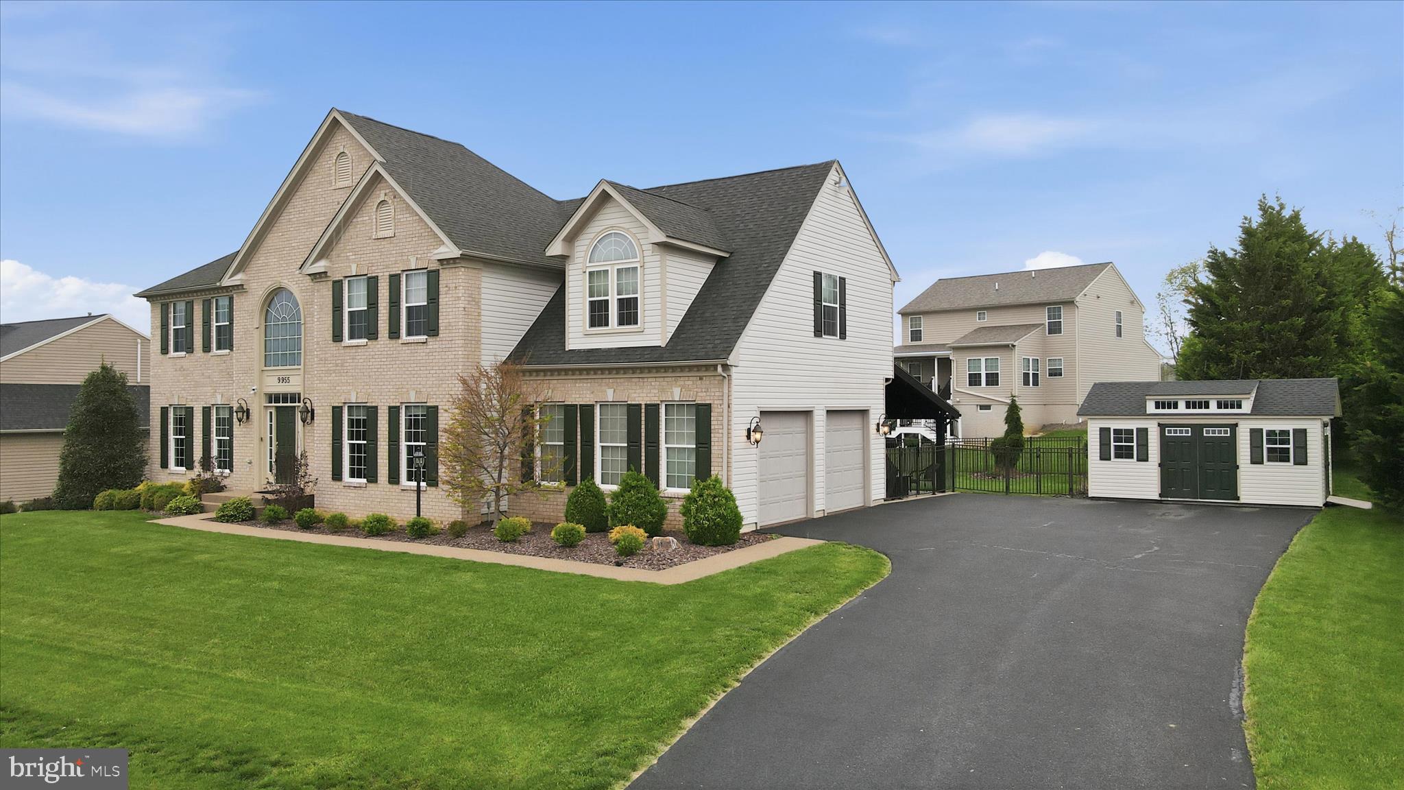 ANTIETAM COMMONS - Residential