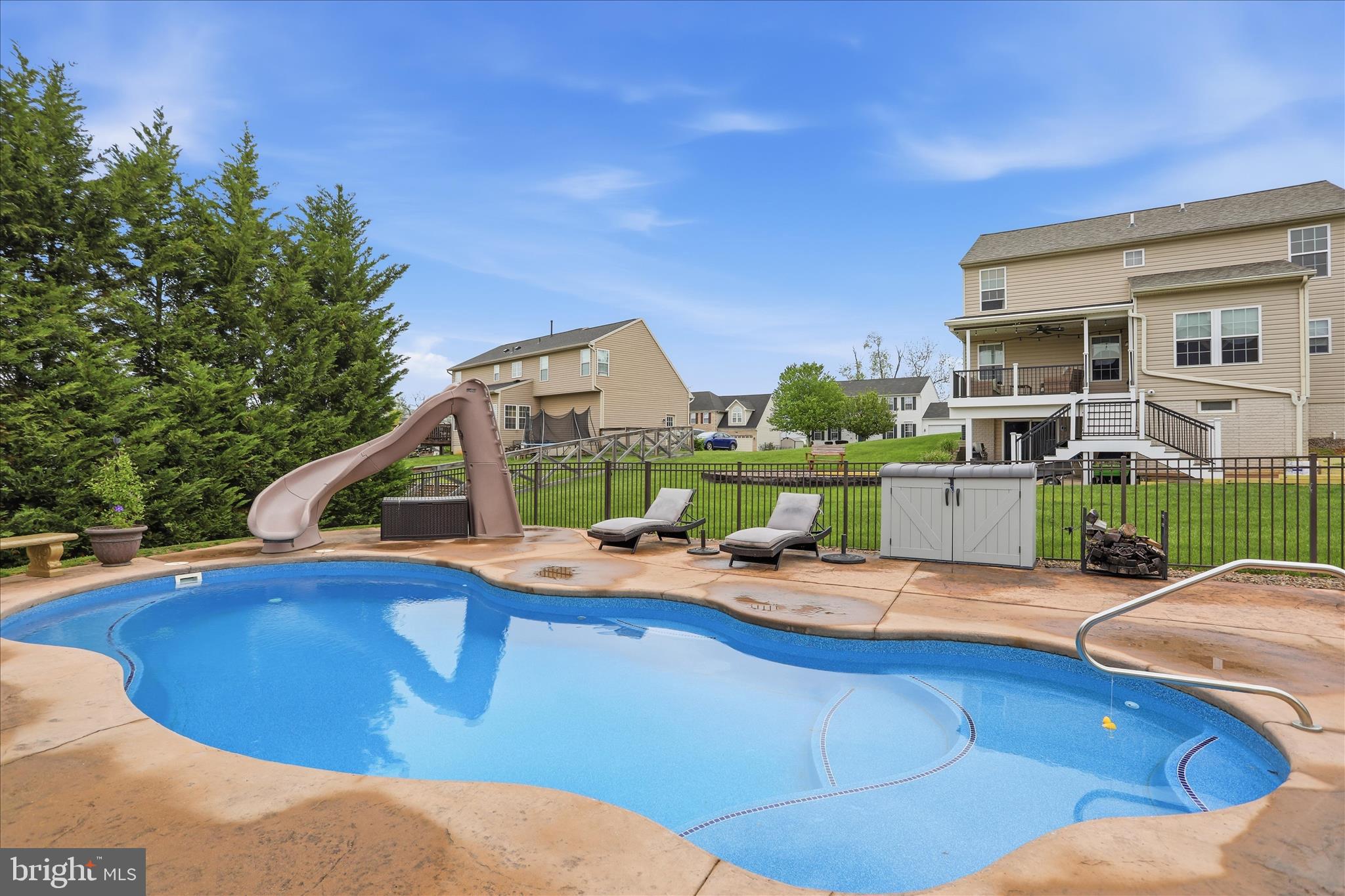 ANTIETAM COMMONS - Residential