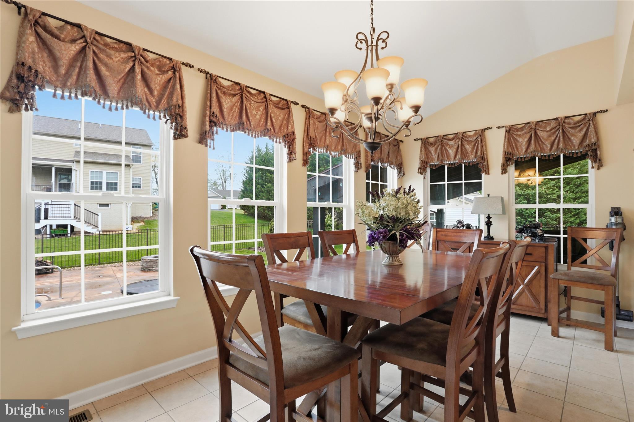 ANTIETAM COMMONS - Residential