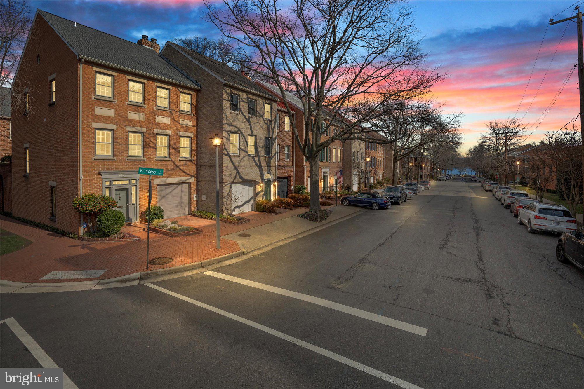 OLD TOWN - Residential