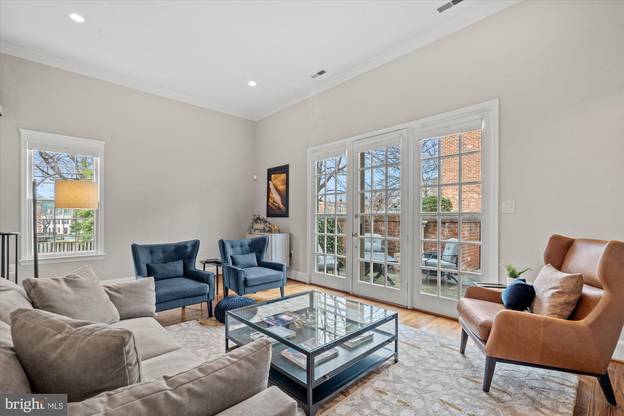 OLD TOWN - Residential