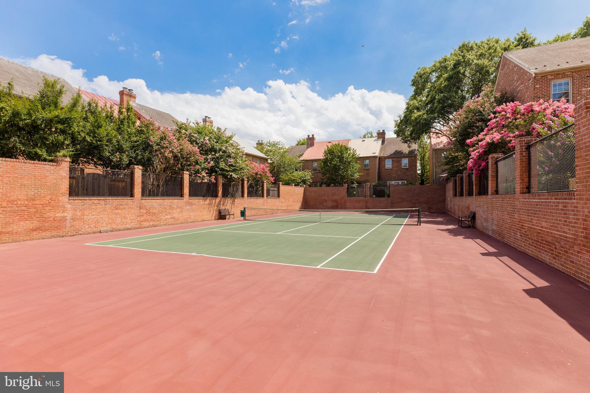 OLD TOWN - Residential