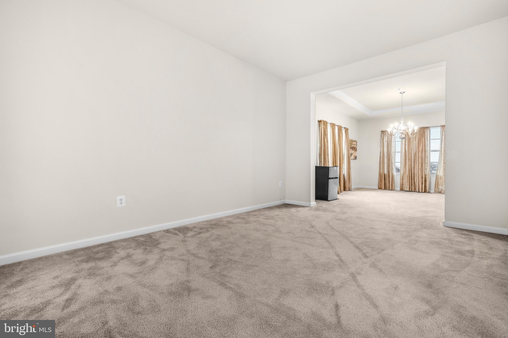 WASHINGTON OVERLOOK - Residential