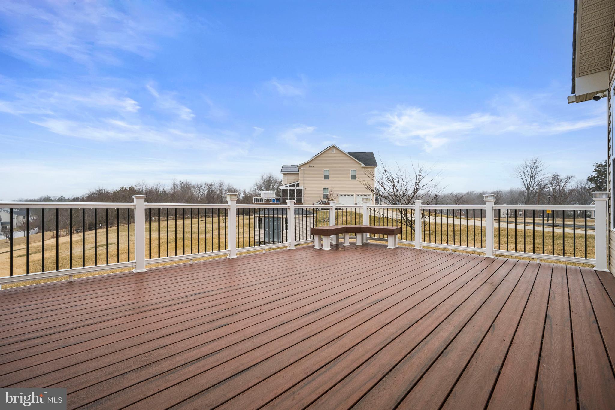 WASHINGTON OVERLOOK - Residential