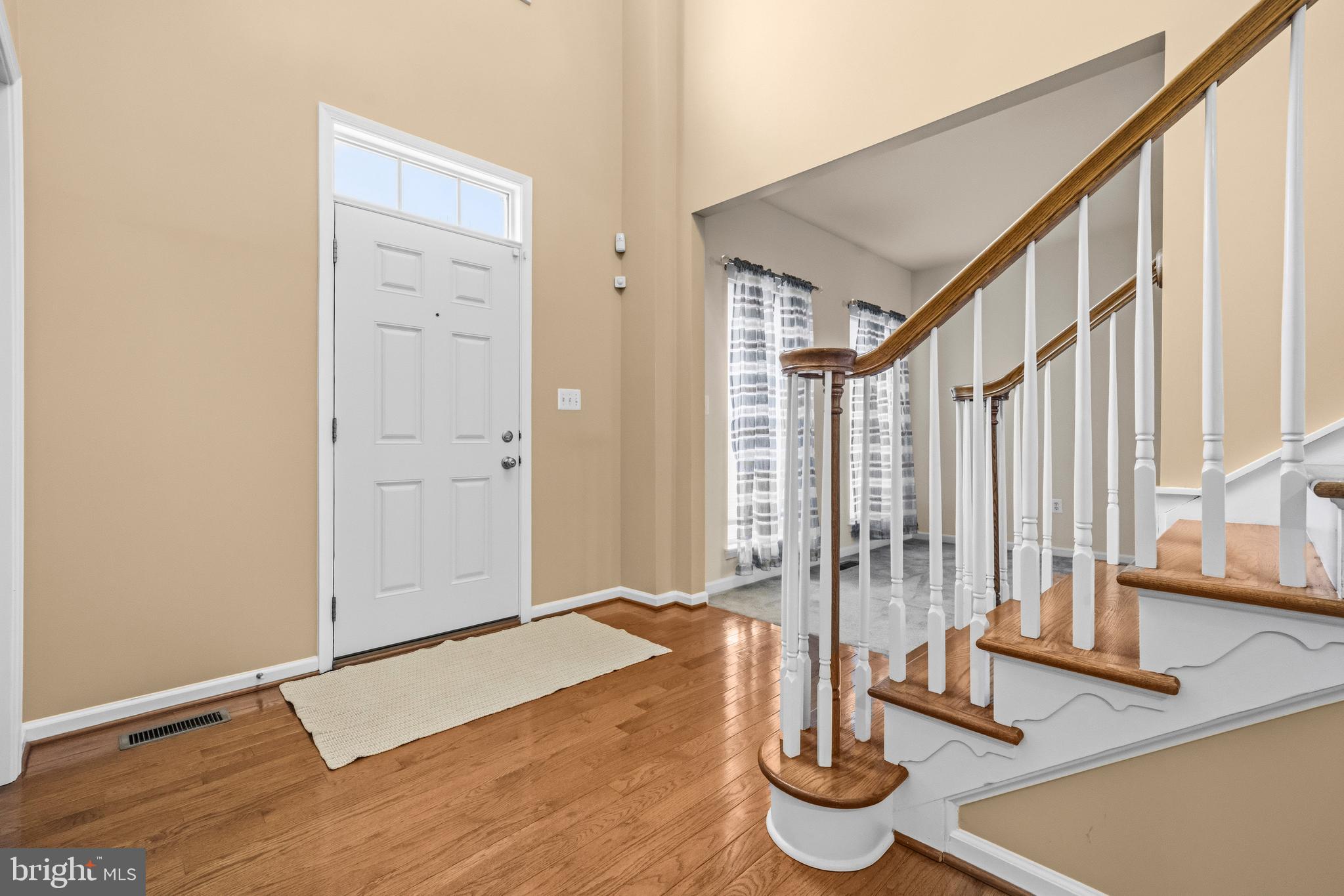 WASHINGTON OVERLOOK - Residential