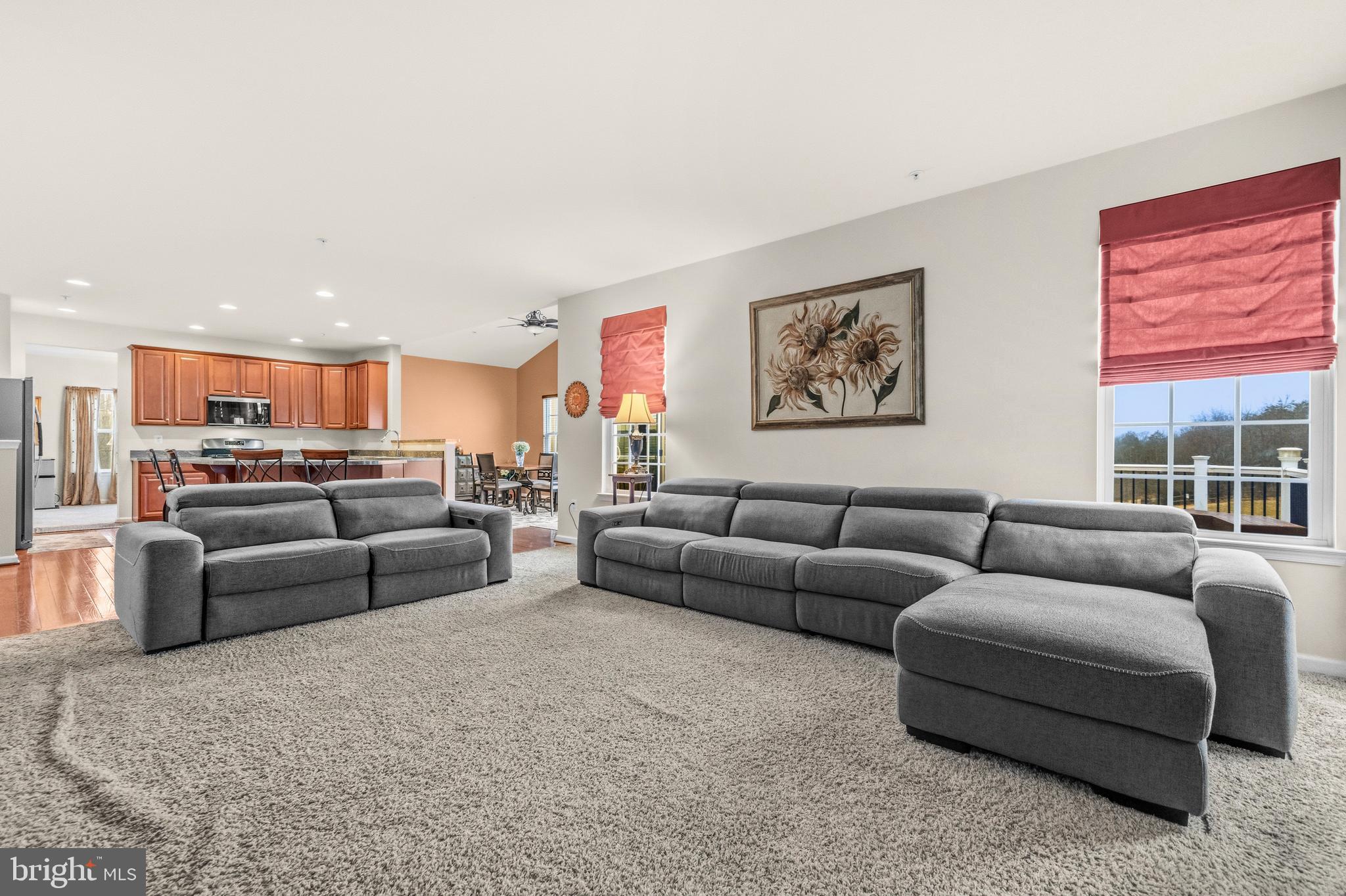 WASHINGTON OVERLOOK - Residential