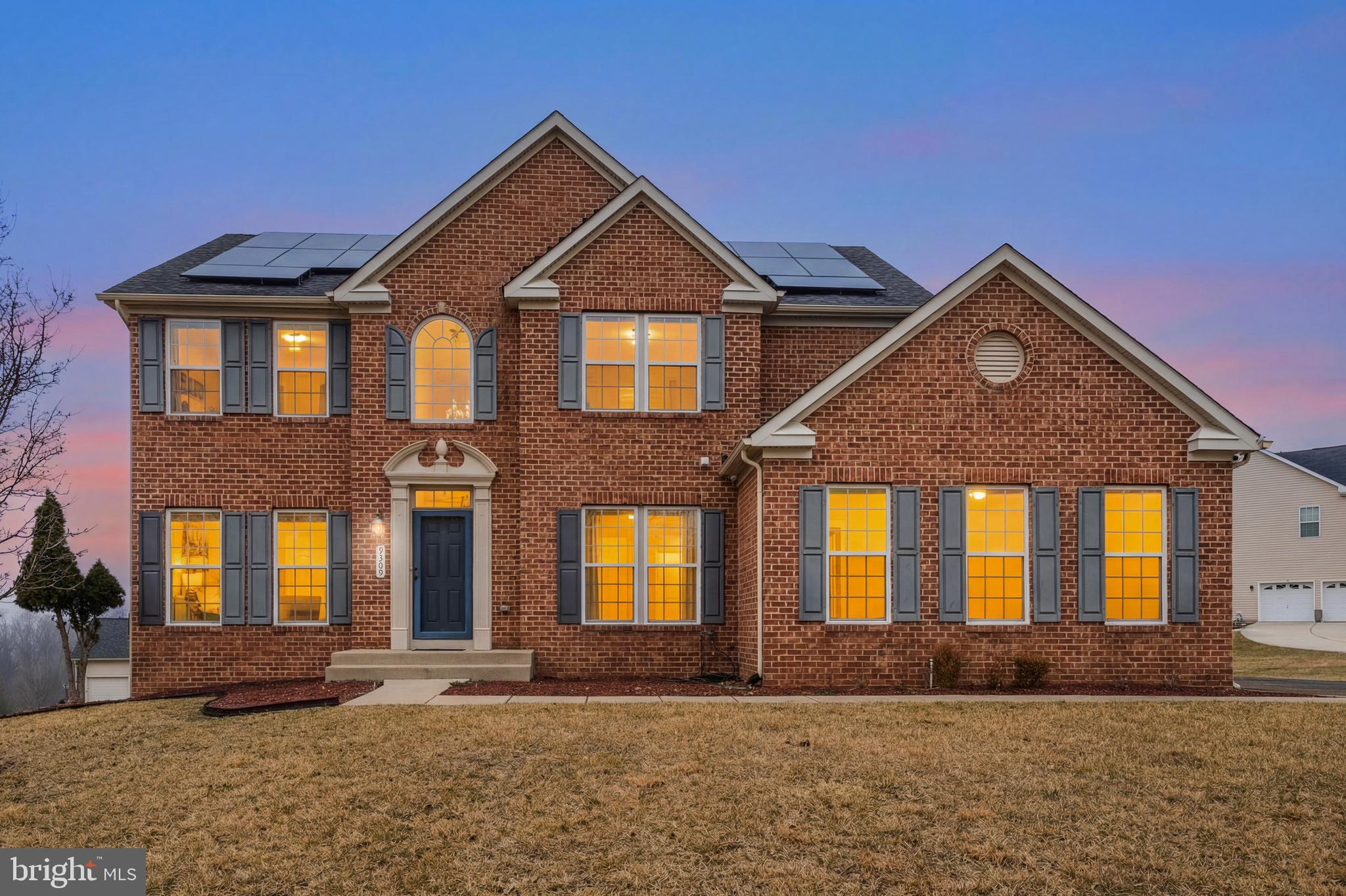 WASHINGTON OVERLOOK - Residential