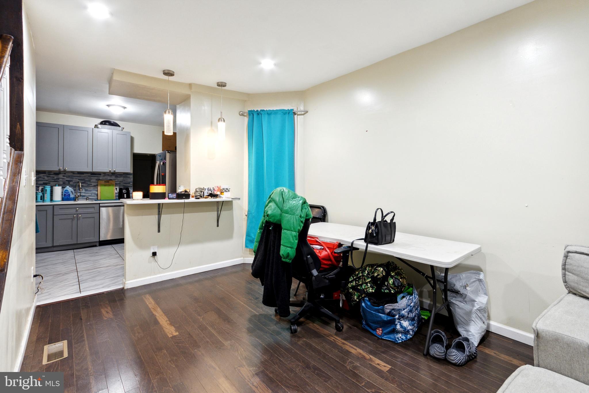 COBBS CREEK - Residential