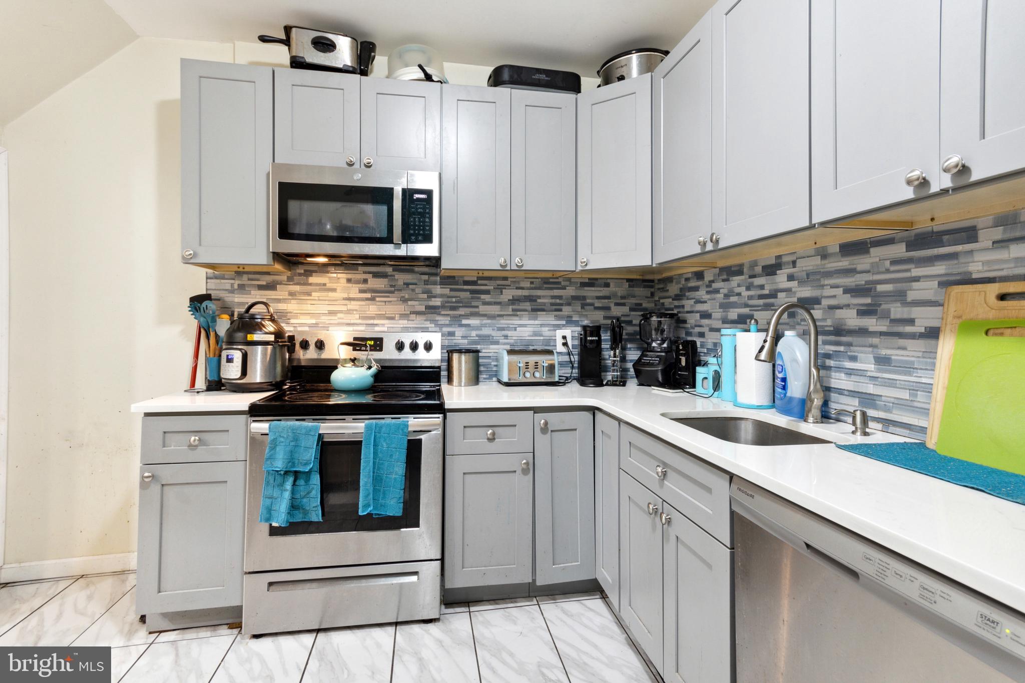 COBBS CREEK - Residential