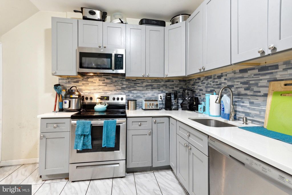 Photo of 7275 Saybrook Avenue, PHILADELPHIA, PA 19142 (MLS # PAPH2578958)