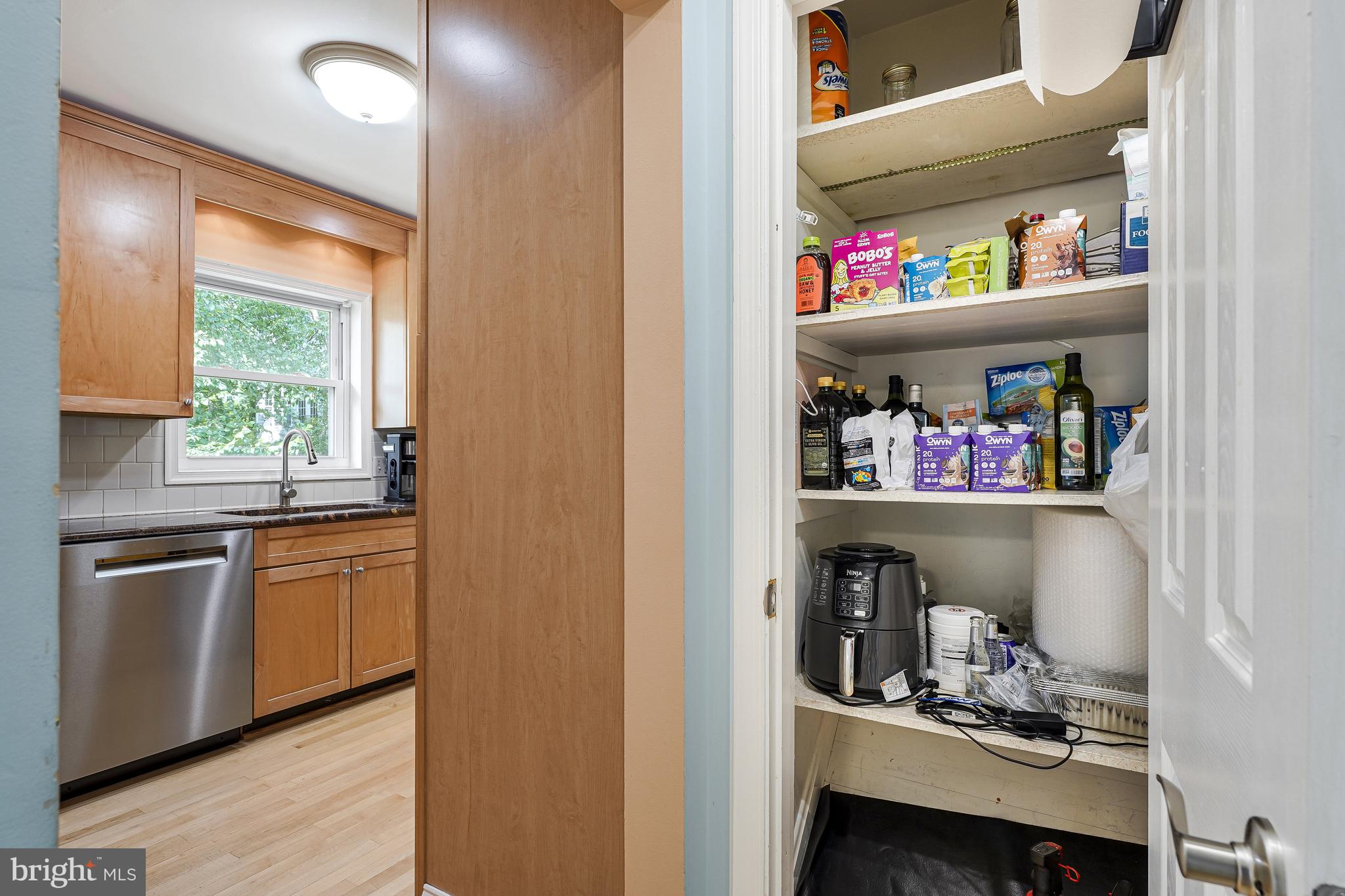 EL NIDO - Residential Lease