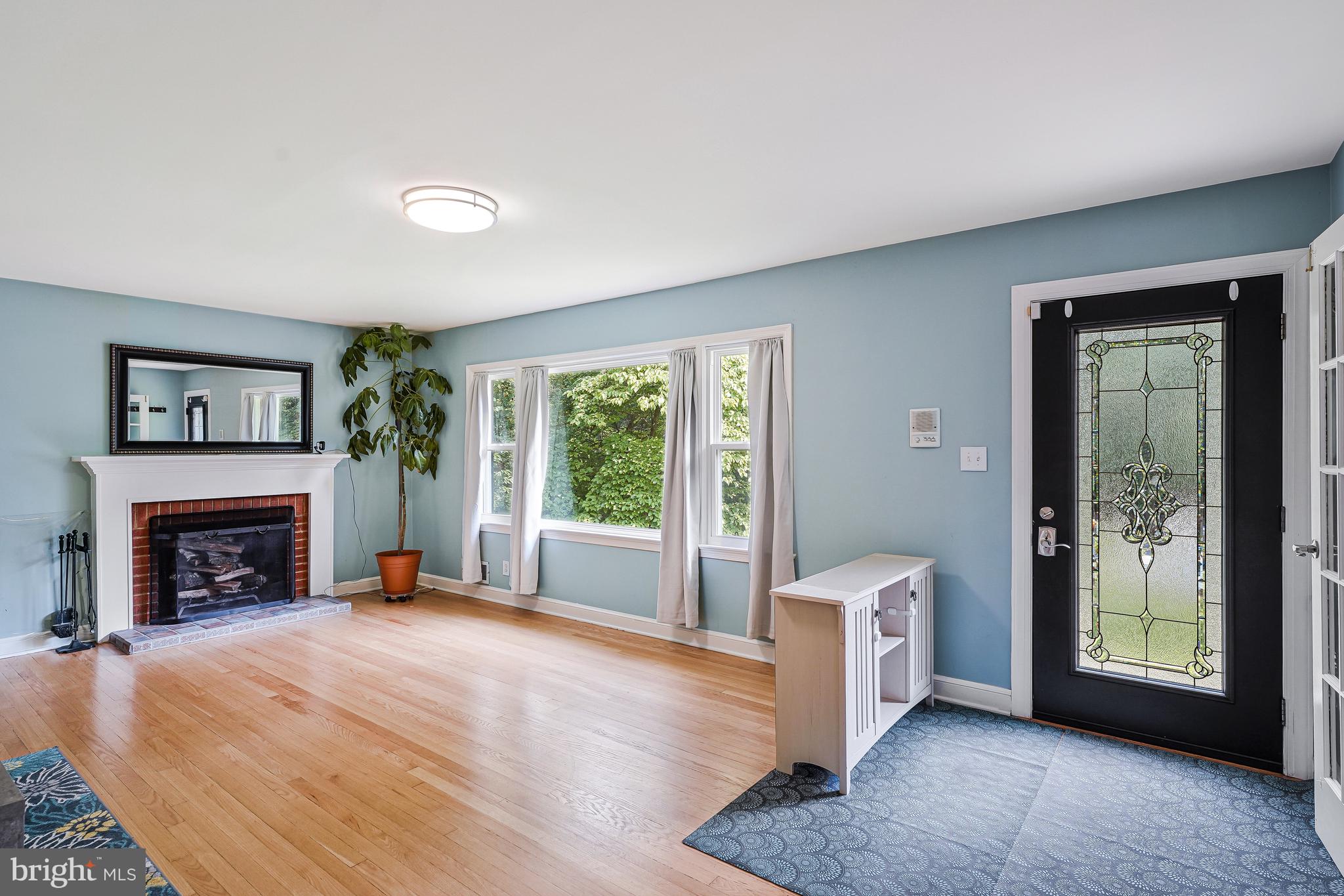 6513 OLD DOMINION DRIVE