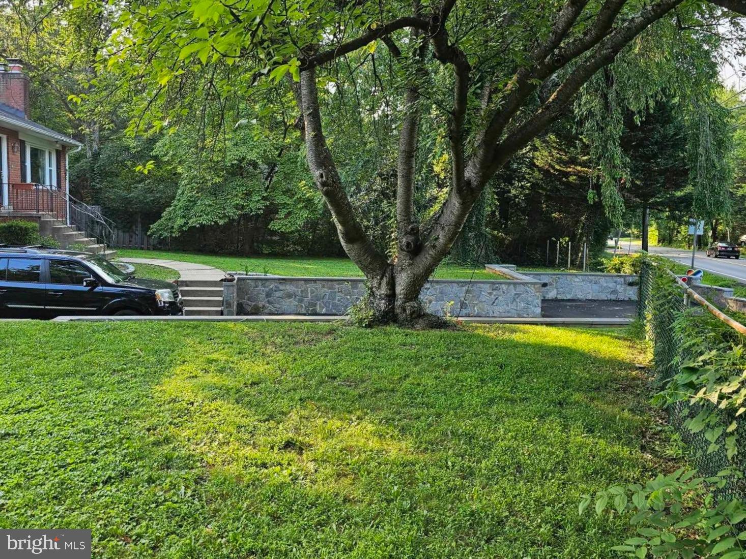 EL NIDO - Residential Lease