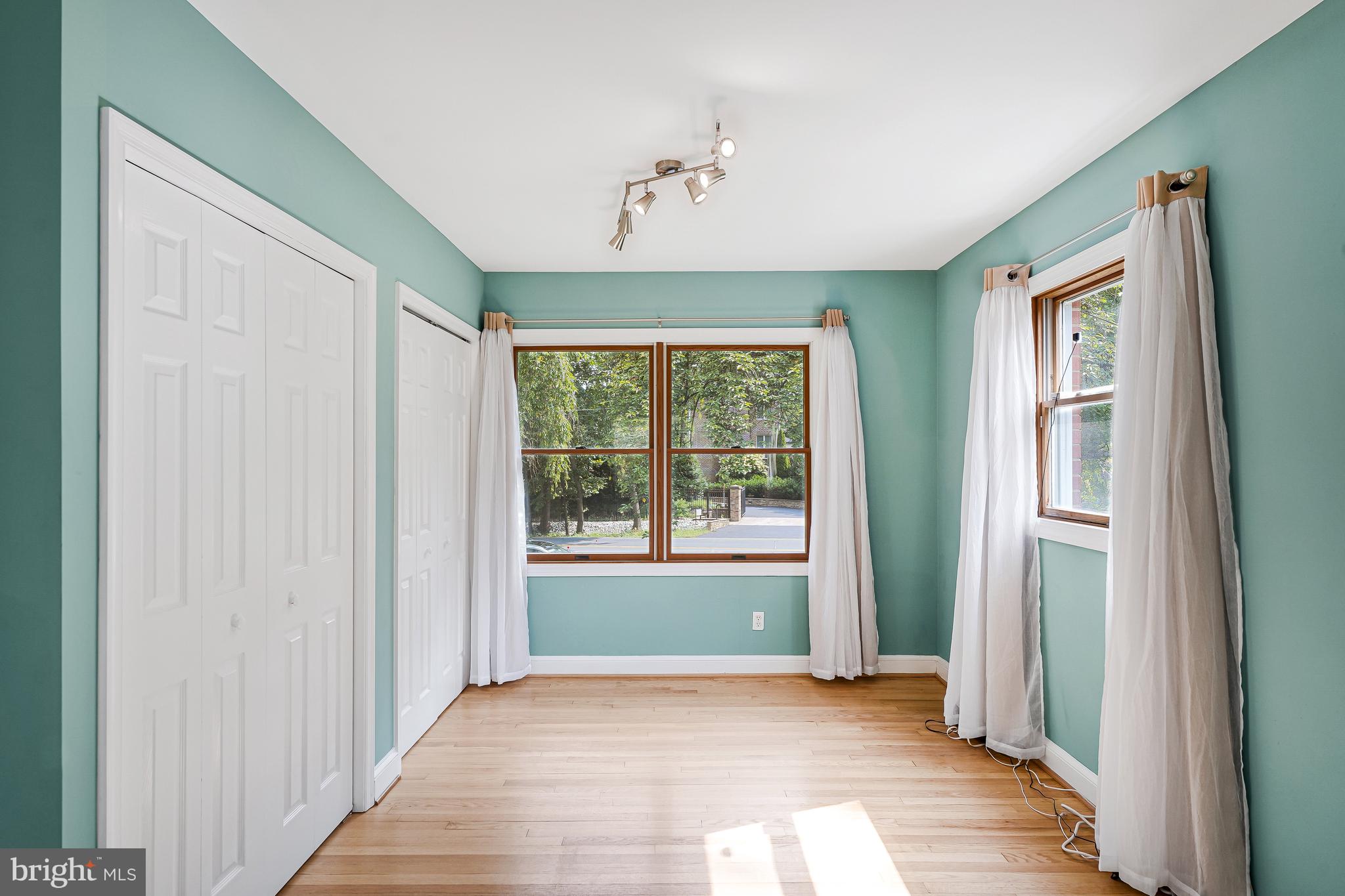 EL NIDO - Residential Lease