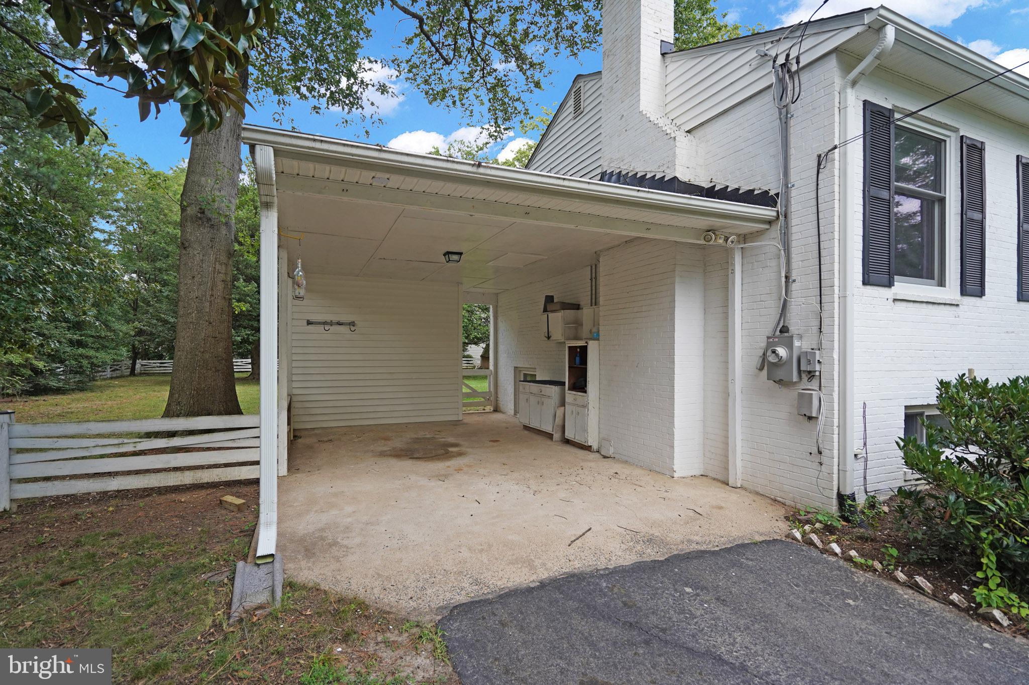 2301 BARBOUR RD, FALLS CHURCH, VA 22043