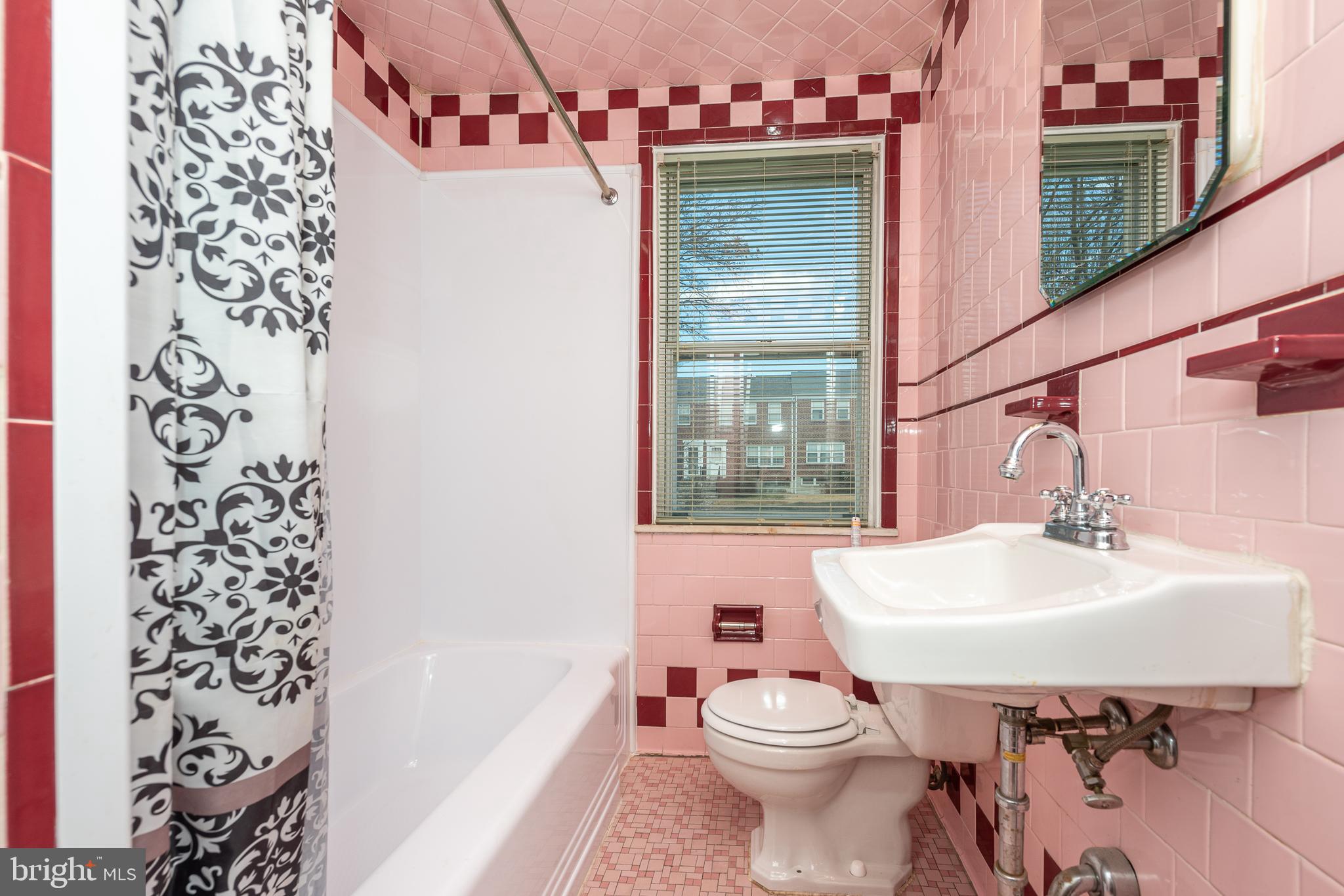 LOCH RAVEN VILLAGE - Residential