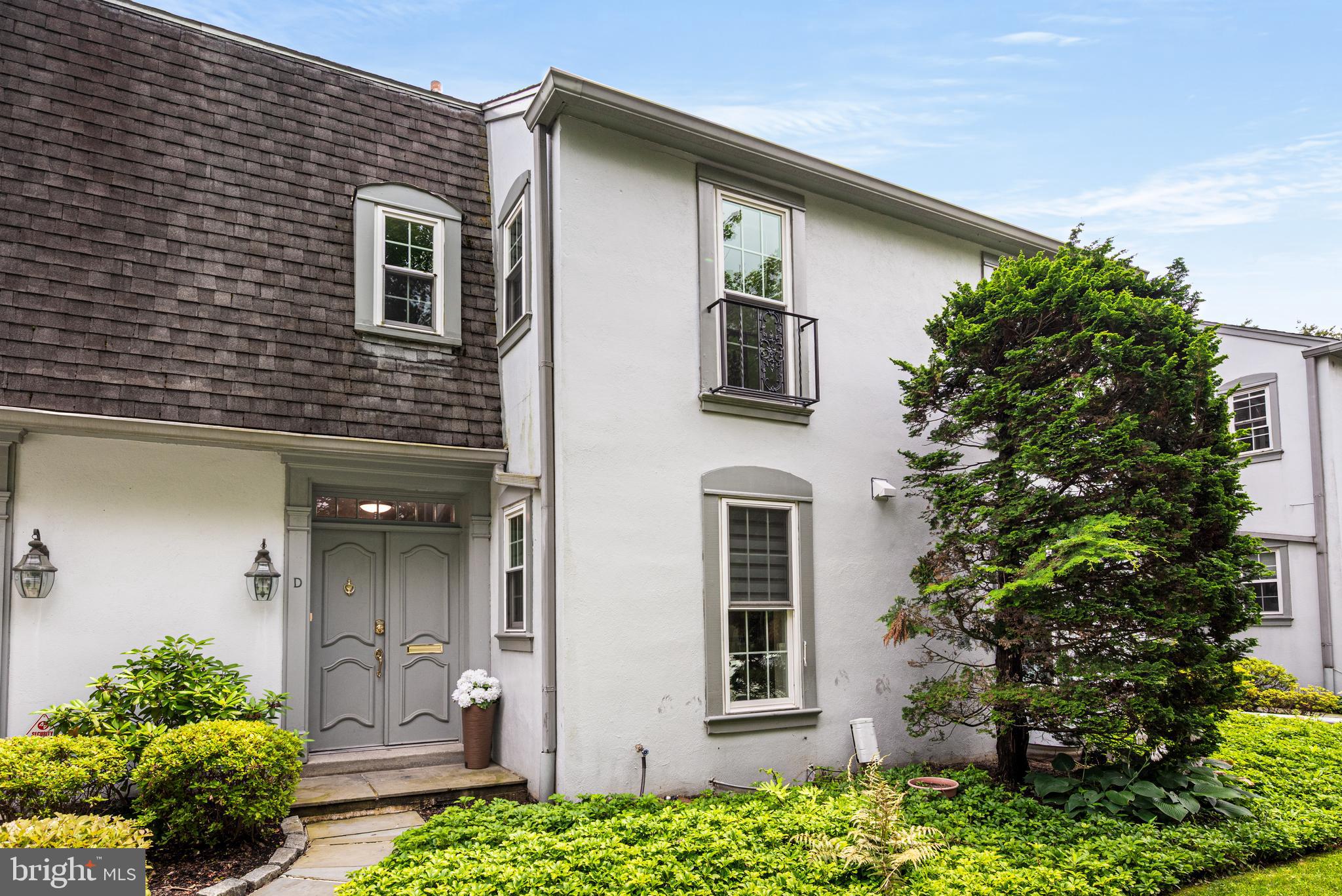 Three-bedroom townhome, in the heart of Ardmore, just a short walk to Ardmore Farmers Market, Trader Joe’s, Lifetime Fitness, Fine Dining & the Shops at Suburban Square! This special unit boasts an entrance foyer with coat closet & new guest powder room. The living room features a wood-burning fireplace & built-in cabinetry. There is a sliding door to private patio, dining area, wood floors, New kitchen with New Stainless appliances, double door refrigerator/freezer, built-in microwave, dishwasher, 2 windows, ample cabinetry, breakfast bar open to the dining area. The 2nd floor offers two bedrooms, 2 ceramic tiled baths & a hall linen closet. The 3rd floor boasts a spacious loft bedroom, a half bath, sliding door to private deck, closet…plus attic storage. The newly finished lower level includes a versatile family room or office, closet, laundry with full-sized washer & dryer, utilities & ample storage. Additional highlights include designated parking, right at the front door & abundant guest parking…plus a location that puts the best of Ardmore right at your doorstep.
Owner is a PA Licensed Realtor.