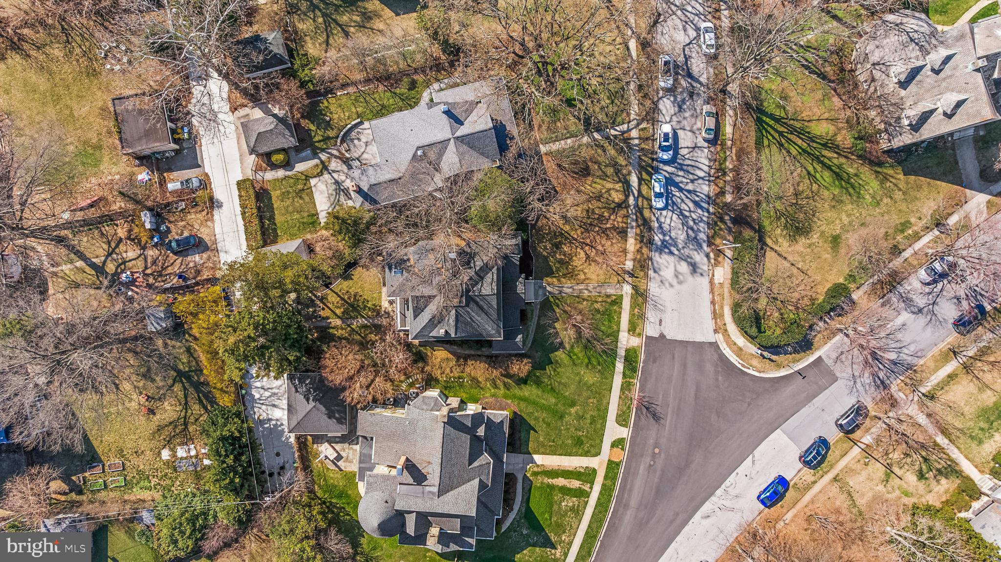 ROLAND PARK - Residential