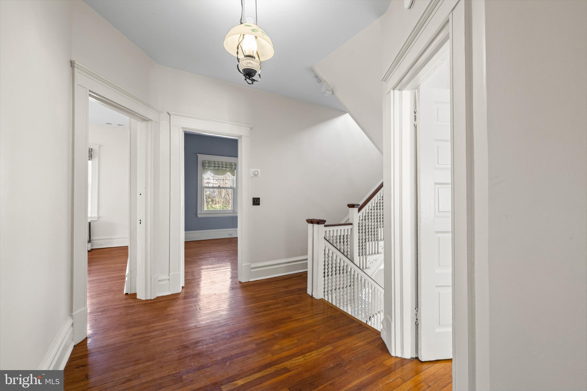 ROLAND PARK - Residential