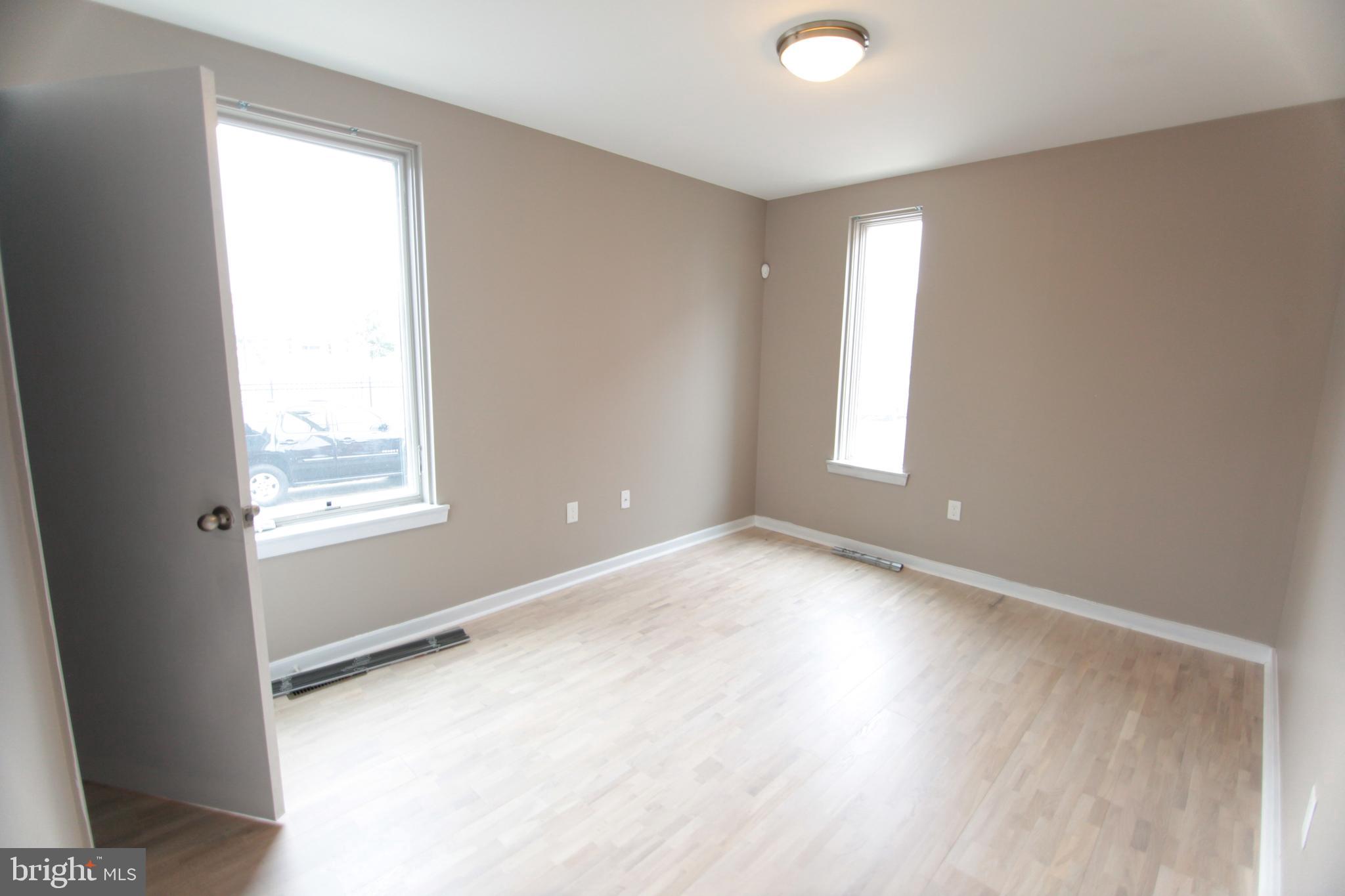 TEMPLE UNIVERSITY - Residential Lease