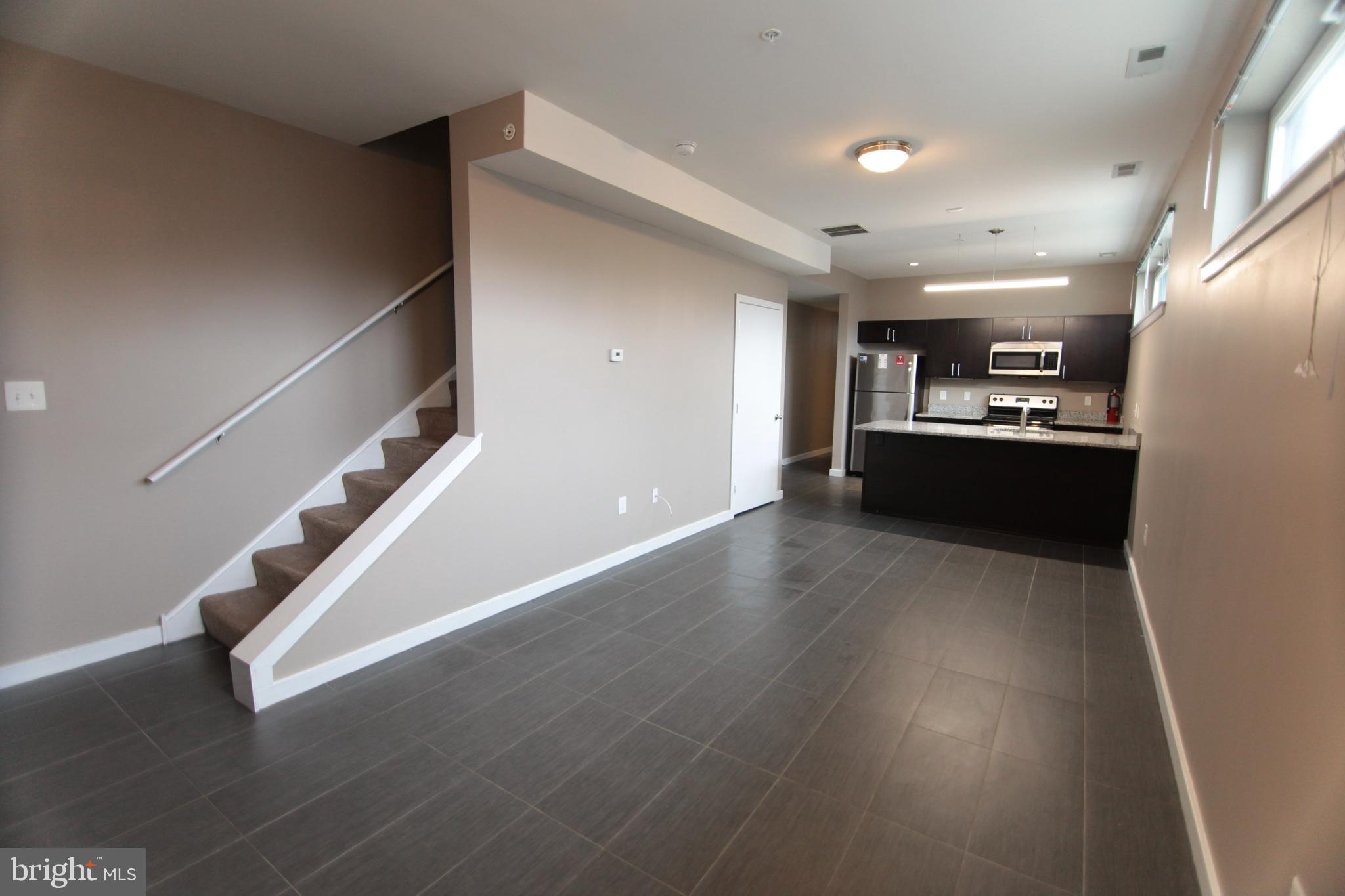 TEMPLE UNIVERSITY - Residential Lease