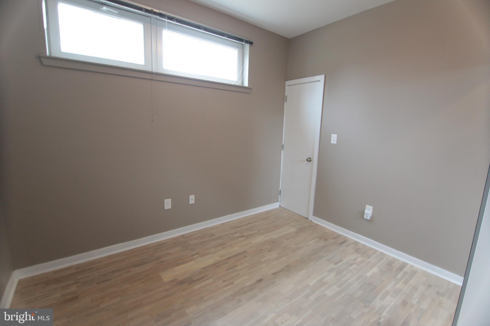 TEMPLE UNIVERSITY - Residential Lease