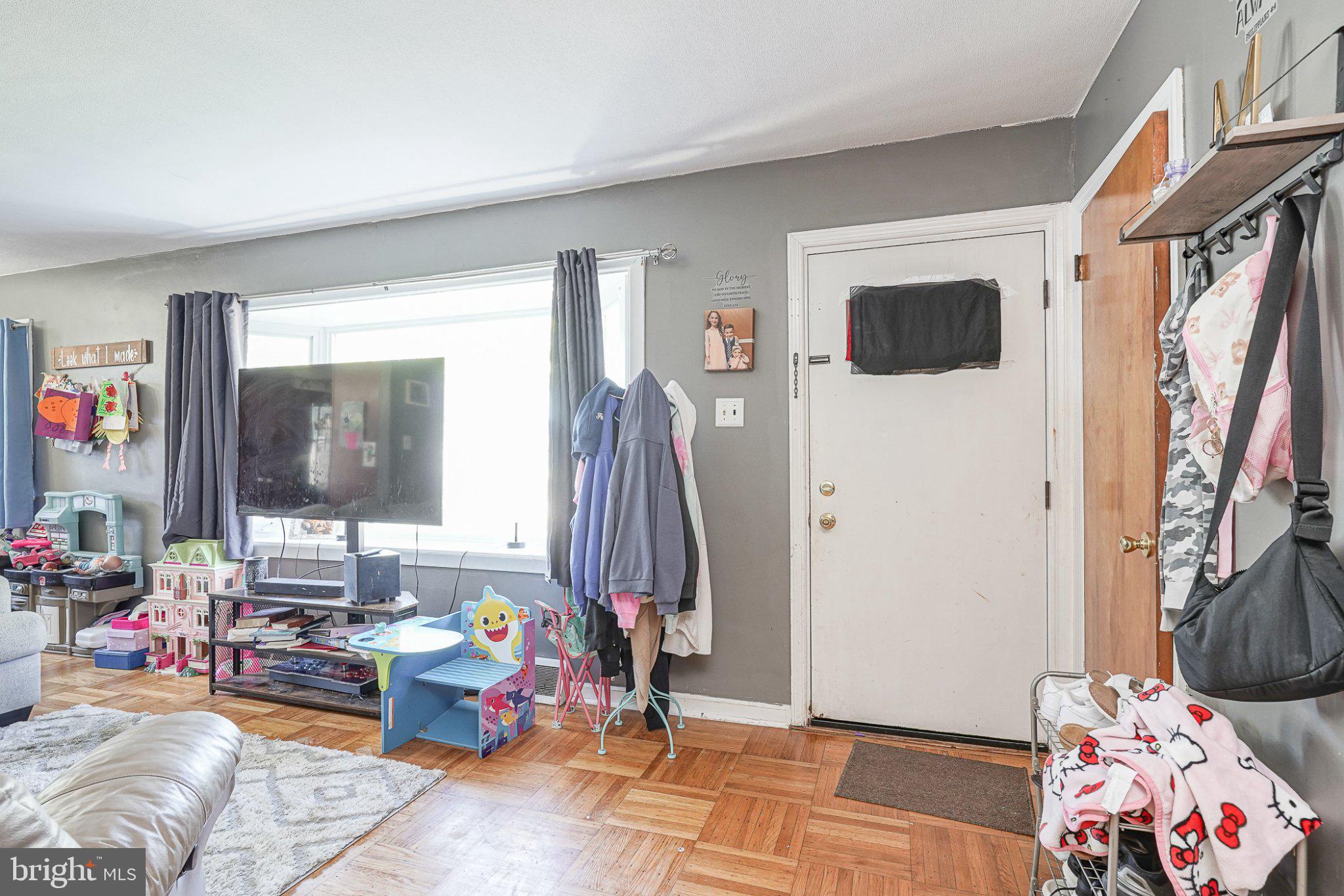 2 BRYN MAWR AVENUE