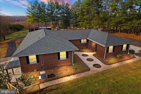 375 Seven Ponds Road, Amissville, VA 20106 - MLS#: VARP2001876