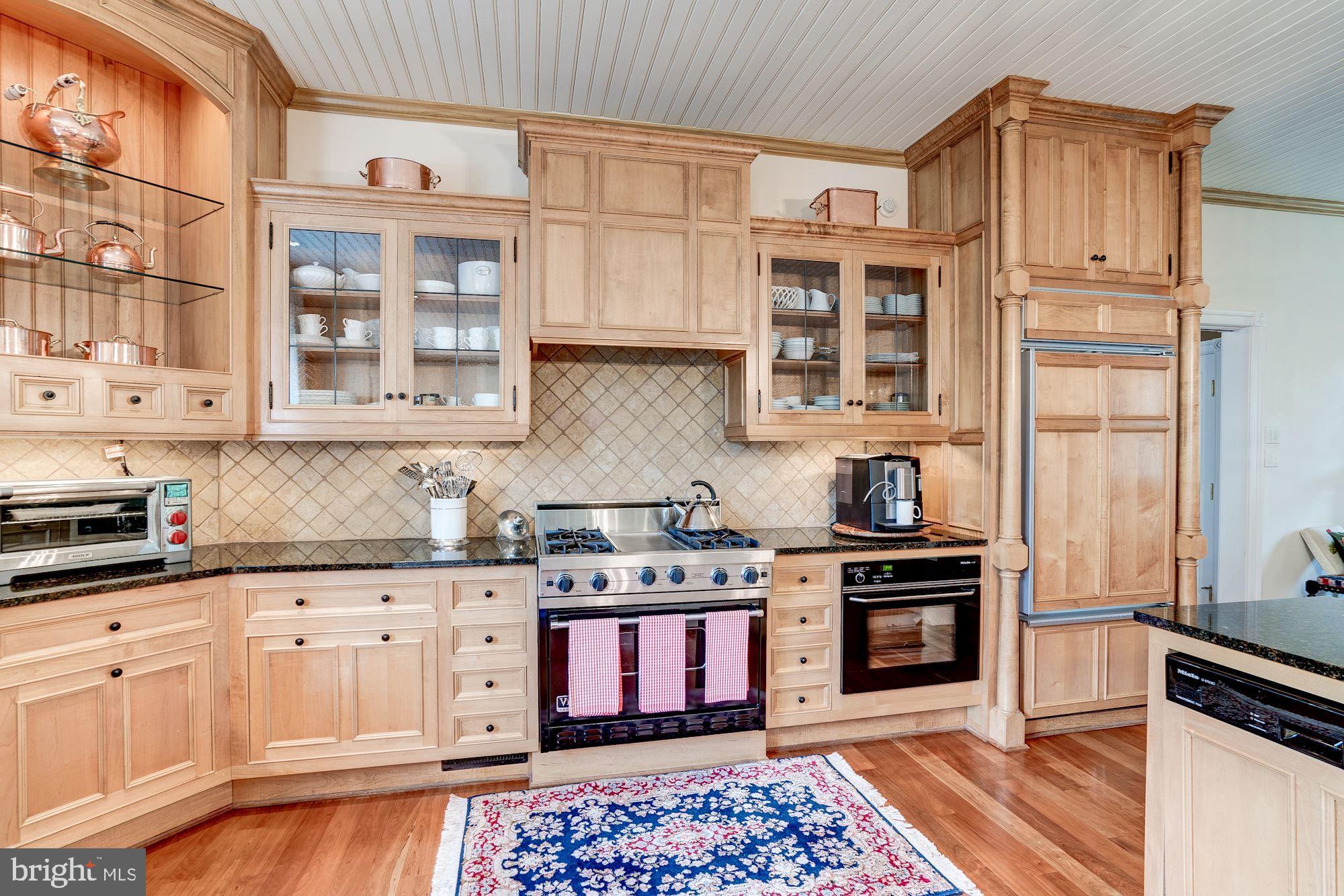 DEERFIELD POND - Residential