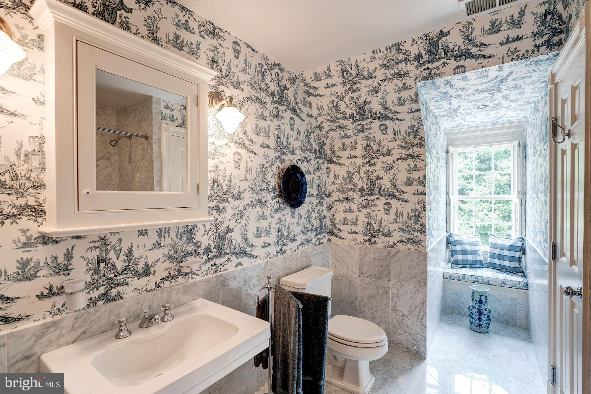 DEERFIELD POND - Residential