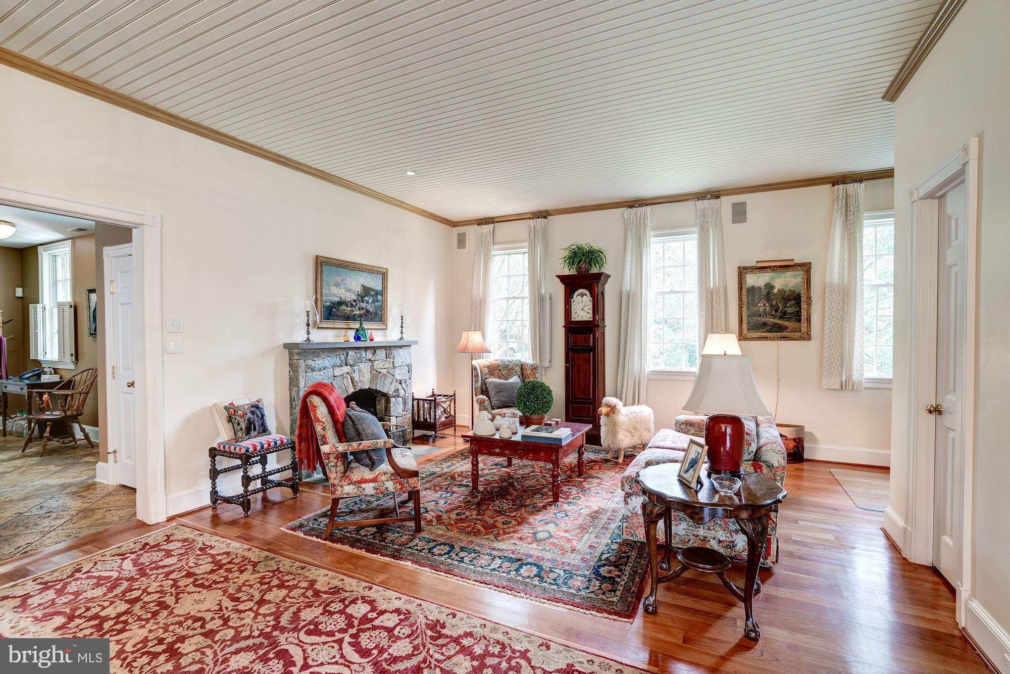 DEERFIELD POND - Residential