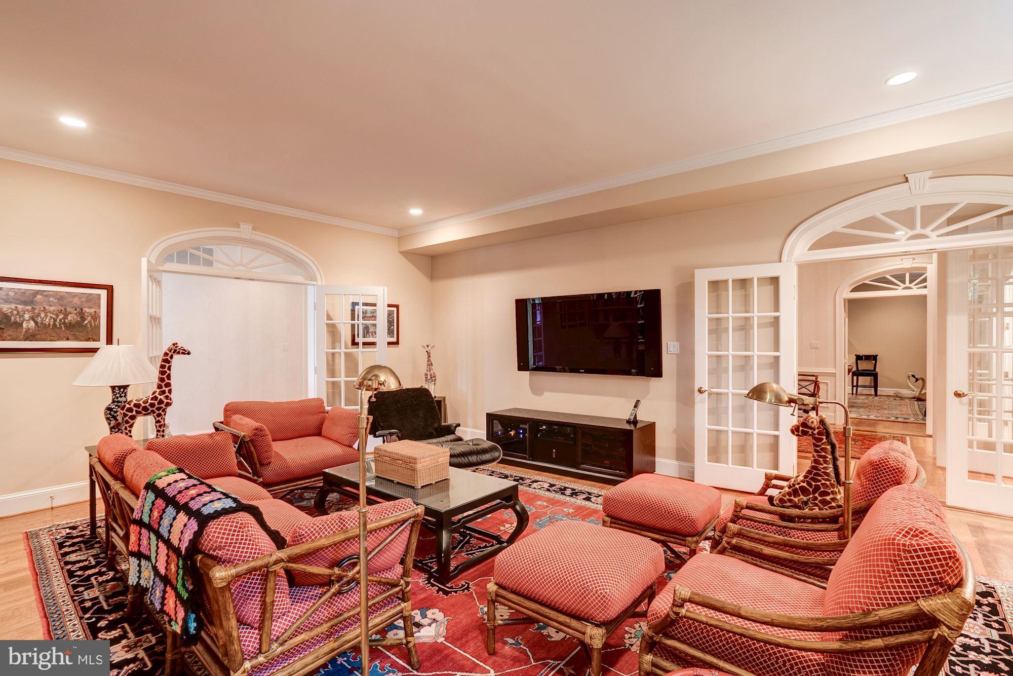 DEERFIELD POND - Residential