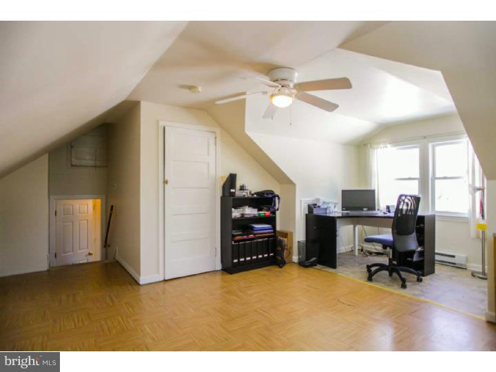 FLOURTOWN - Residential