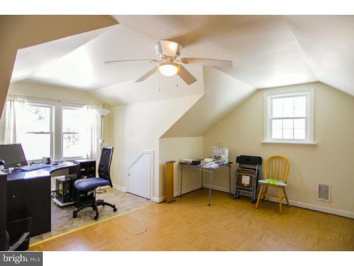 FLOURTOWN - Residential