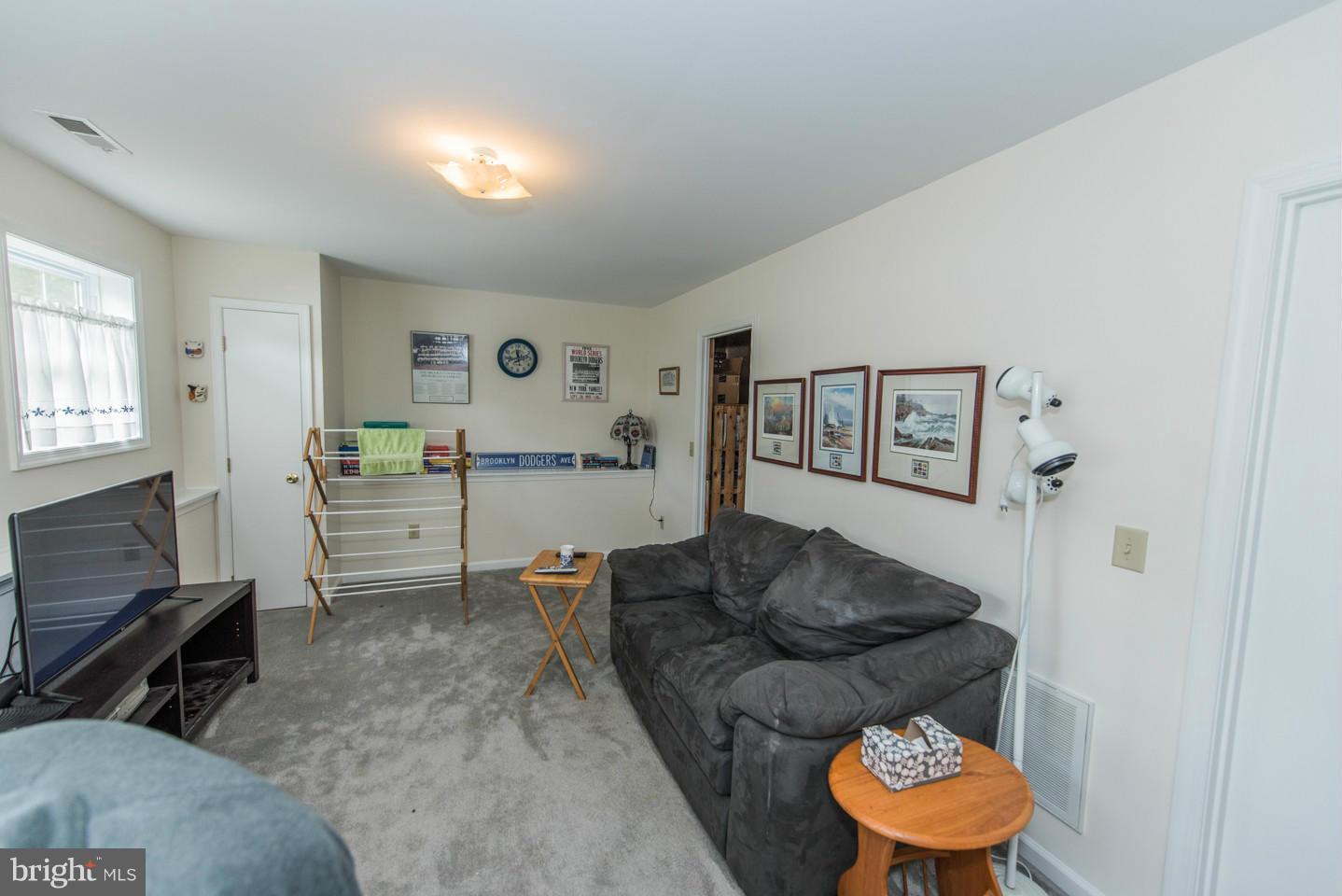 FOREST HEIGHTS - Residential