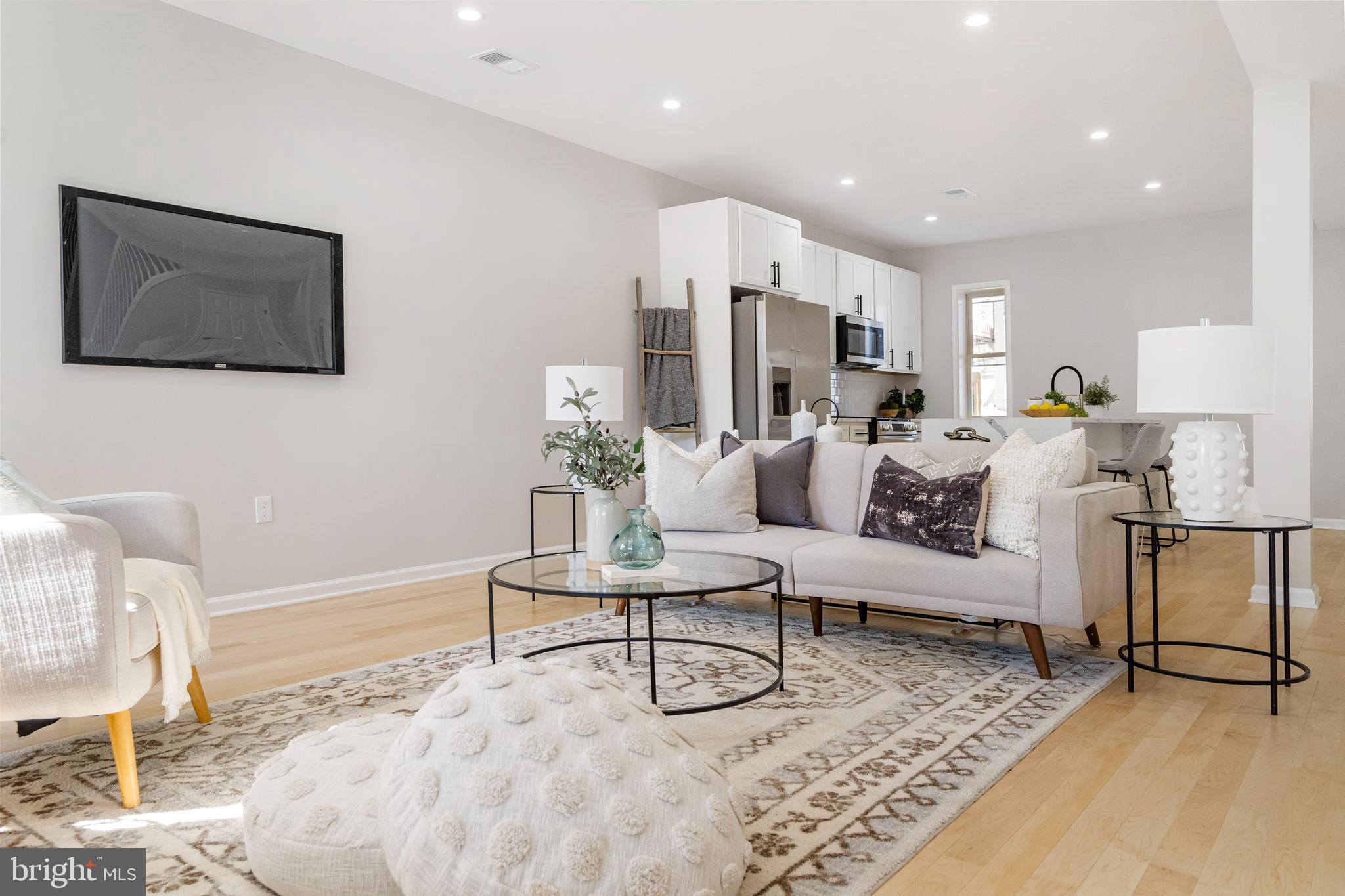 GREENSPRING - Residential