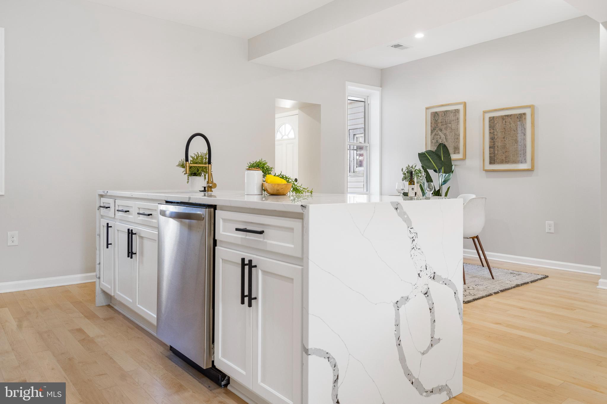 GREENSPRING - Residential