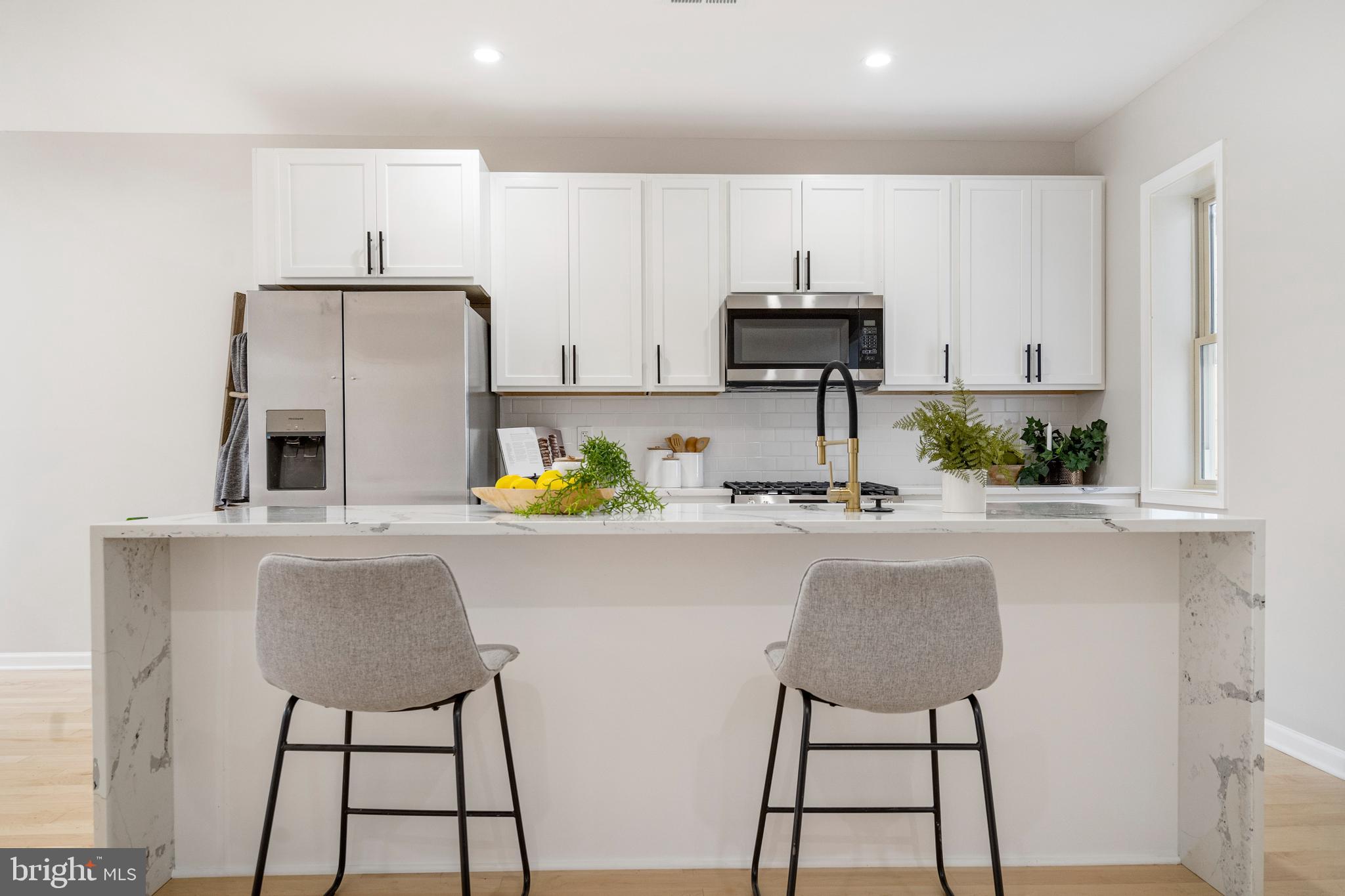 GREENSPRING - Residential