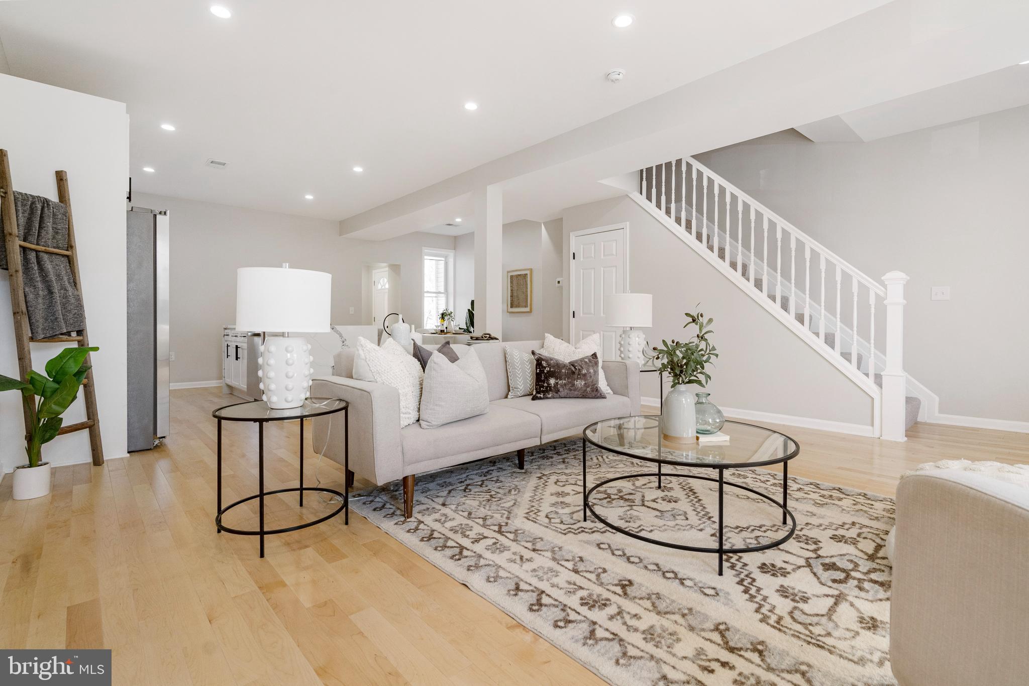 GREENSPRING - Residential