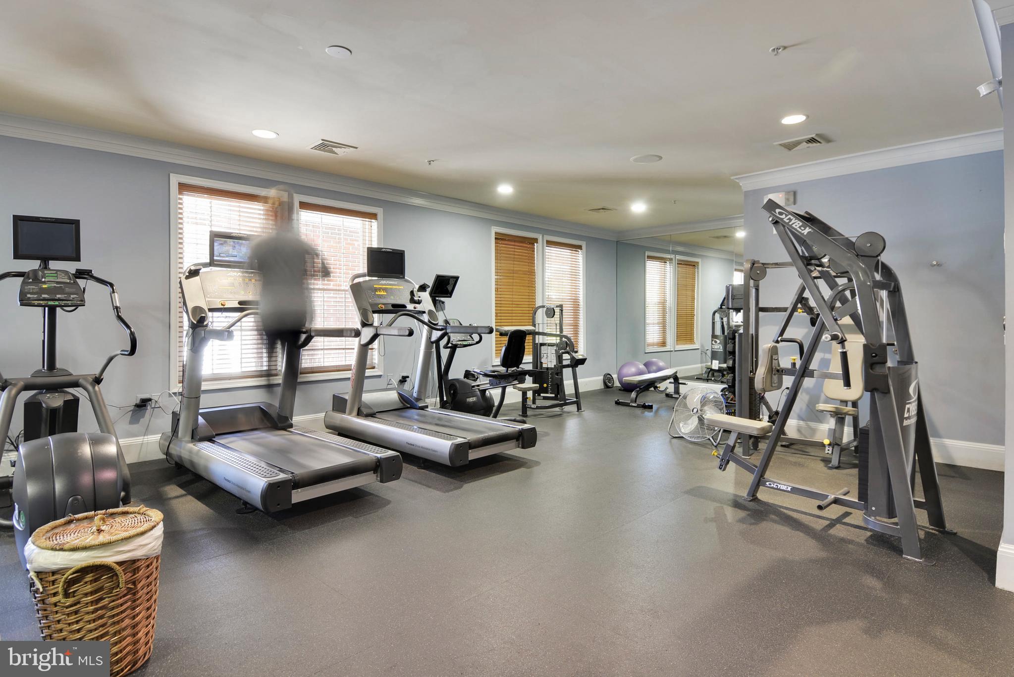 GROVE AT ARLINGTON - Residential Lease