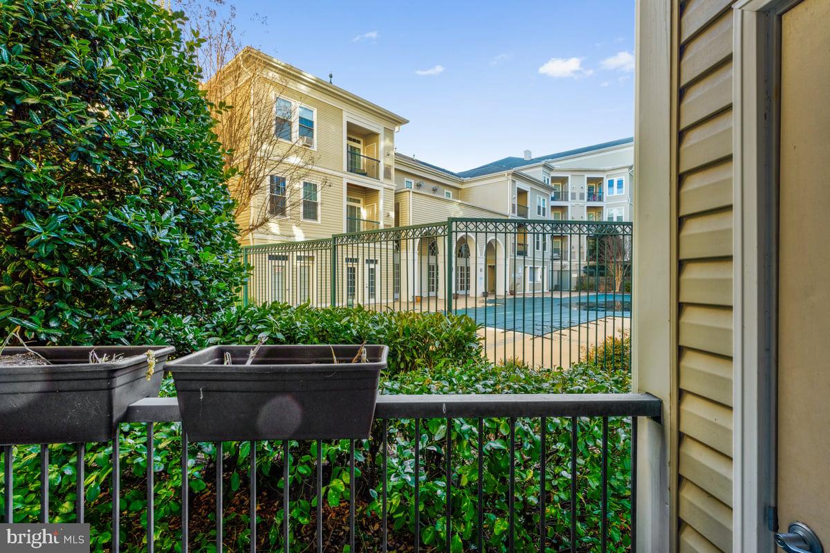 GROVE AT ARLINGTON - Residential Lease