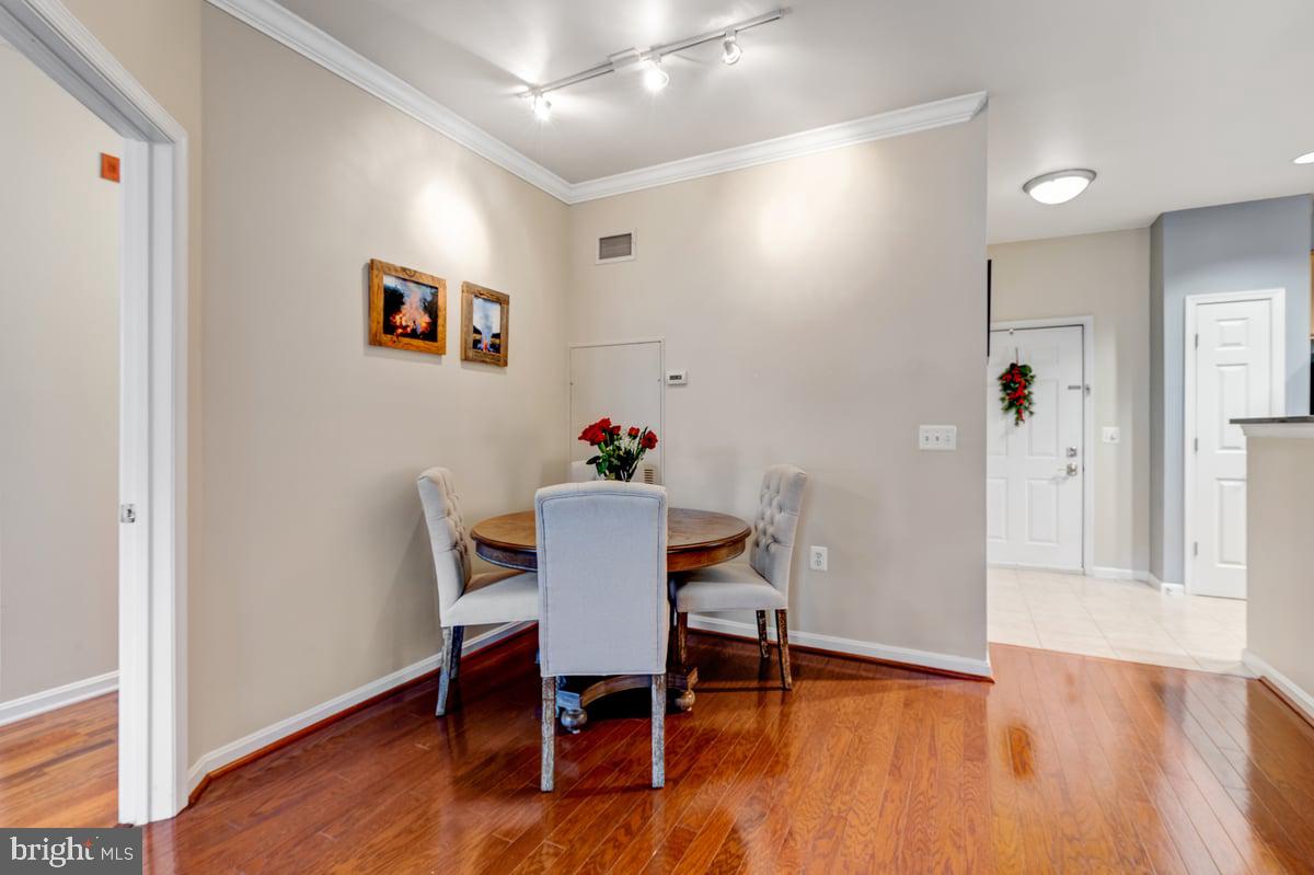 GROVE AT ARLINGTON - Residential Lease