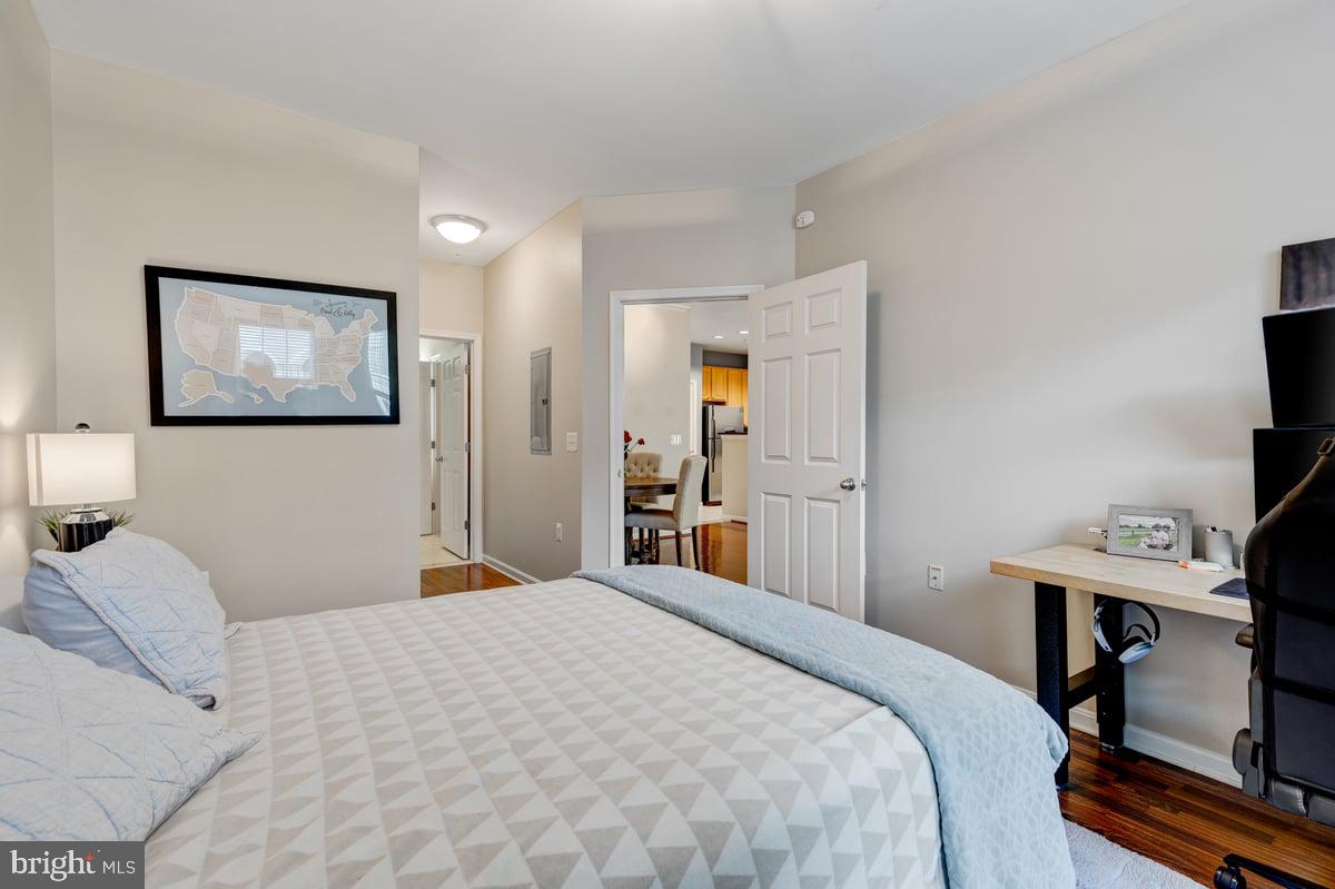 GROVE AT ARLINGTON - Residential Lease