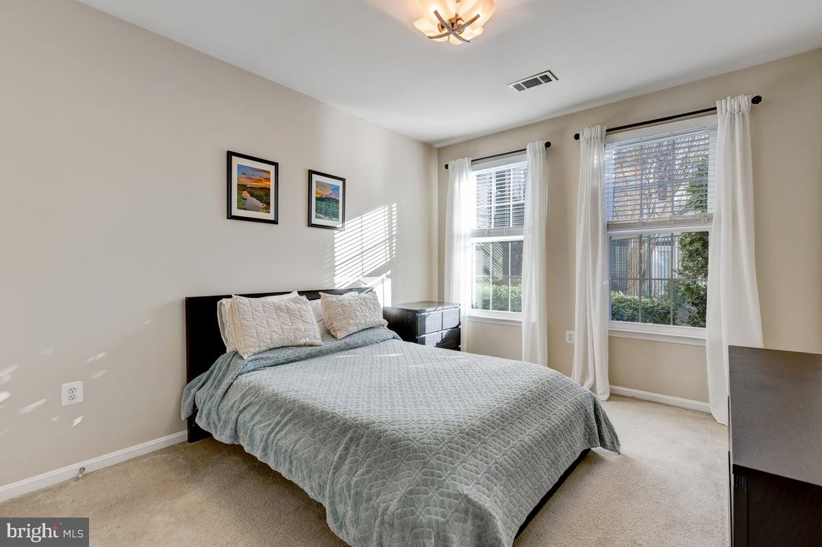 GROVE AT ARLINGTON - Residential Lease